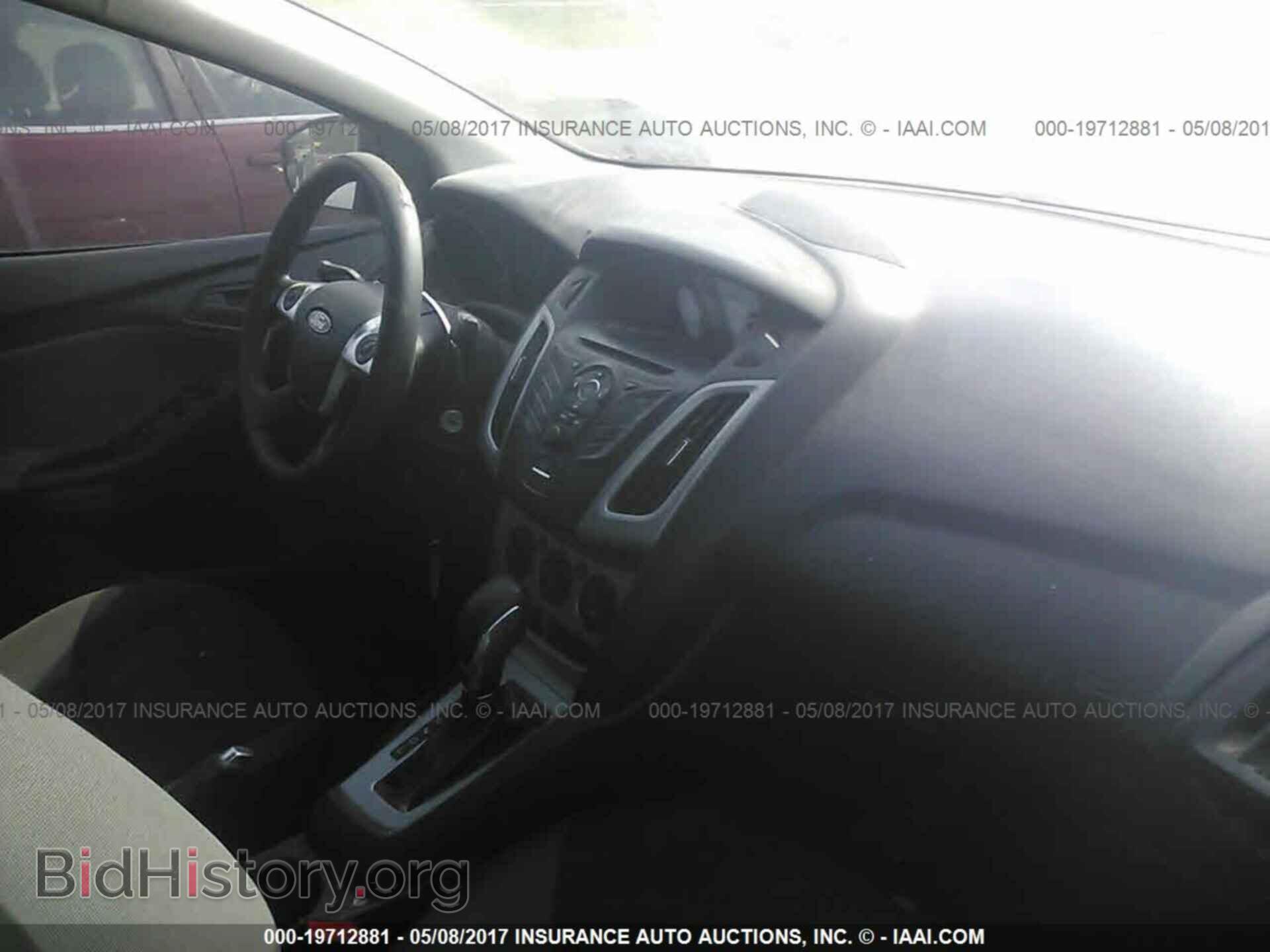 2012 Ford Focus - VIN: 1FAHP3F22CL107827 - Photo 5