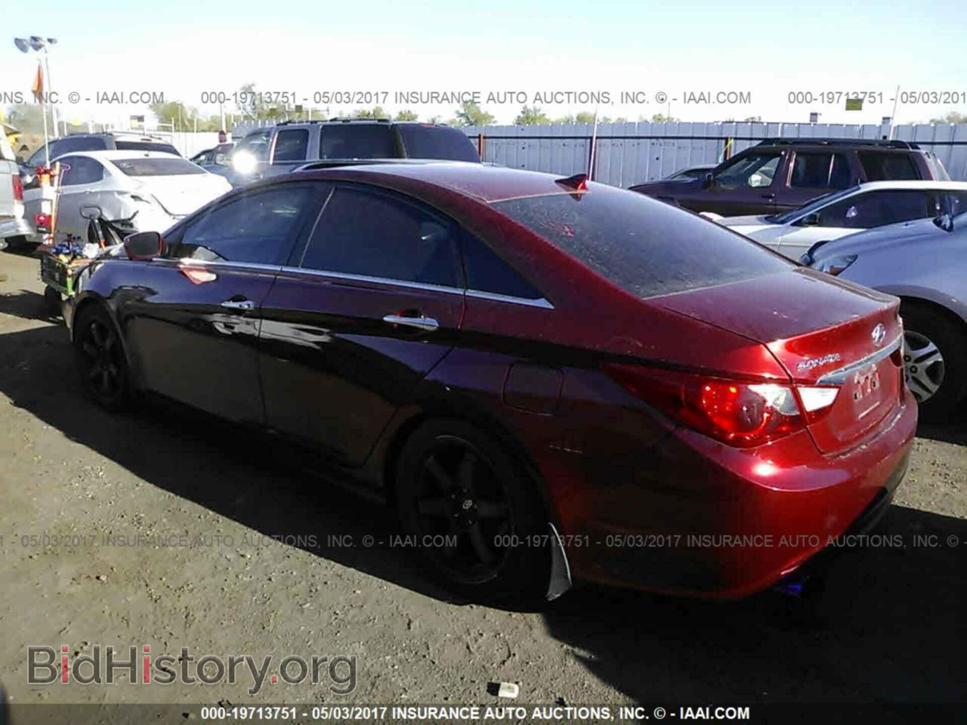 2012 Hyundai Sonata - VIN: 5NPEC4AB1CH464281 - Photo 3