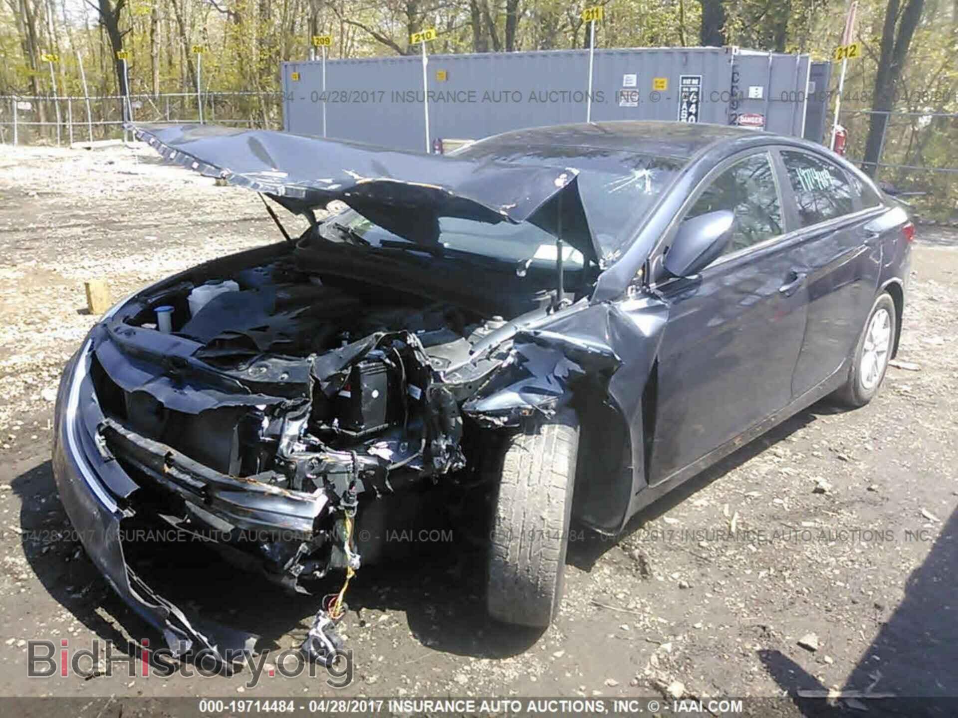 2012 Hyundai Sonata - VIN: 5NPEB4AC5CH501358 - Фото 2