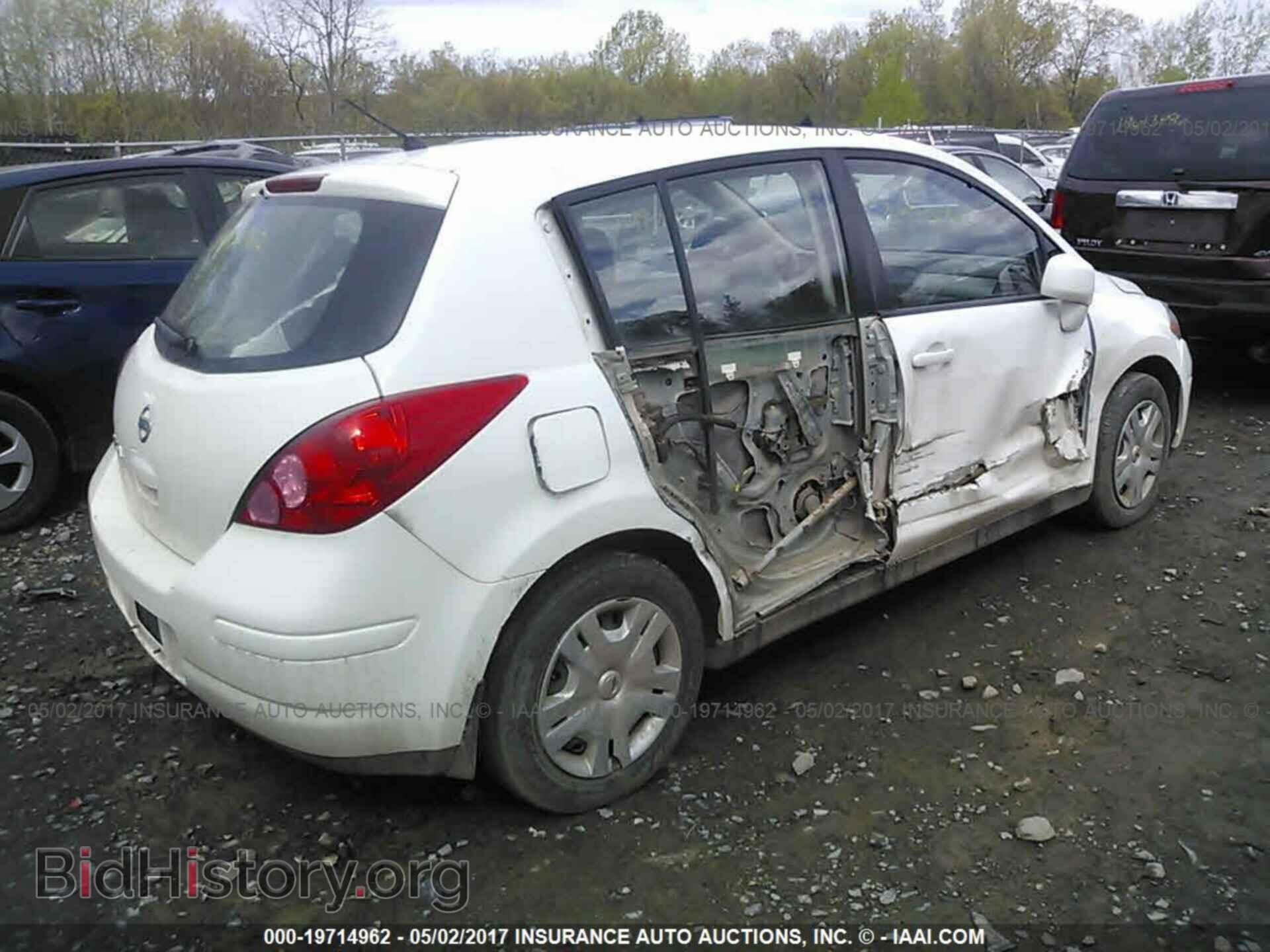 2011 Nissan Versa - VIN: 3N1BC1CP1BL509344 - Фото 4