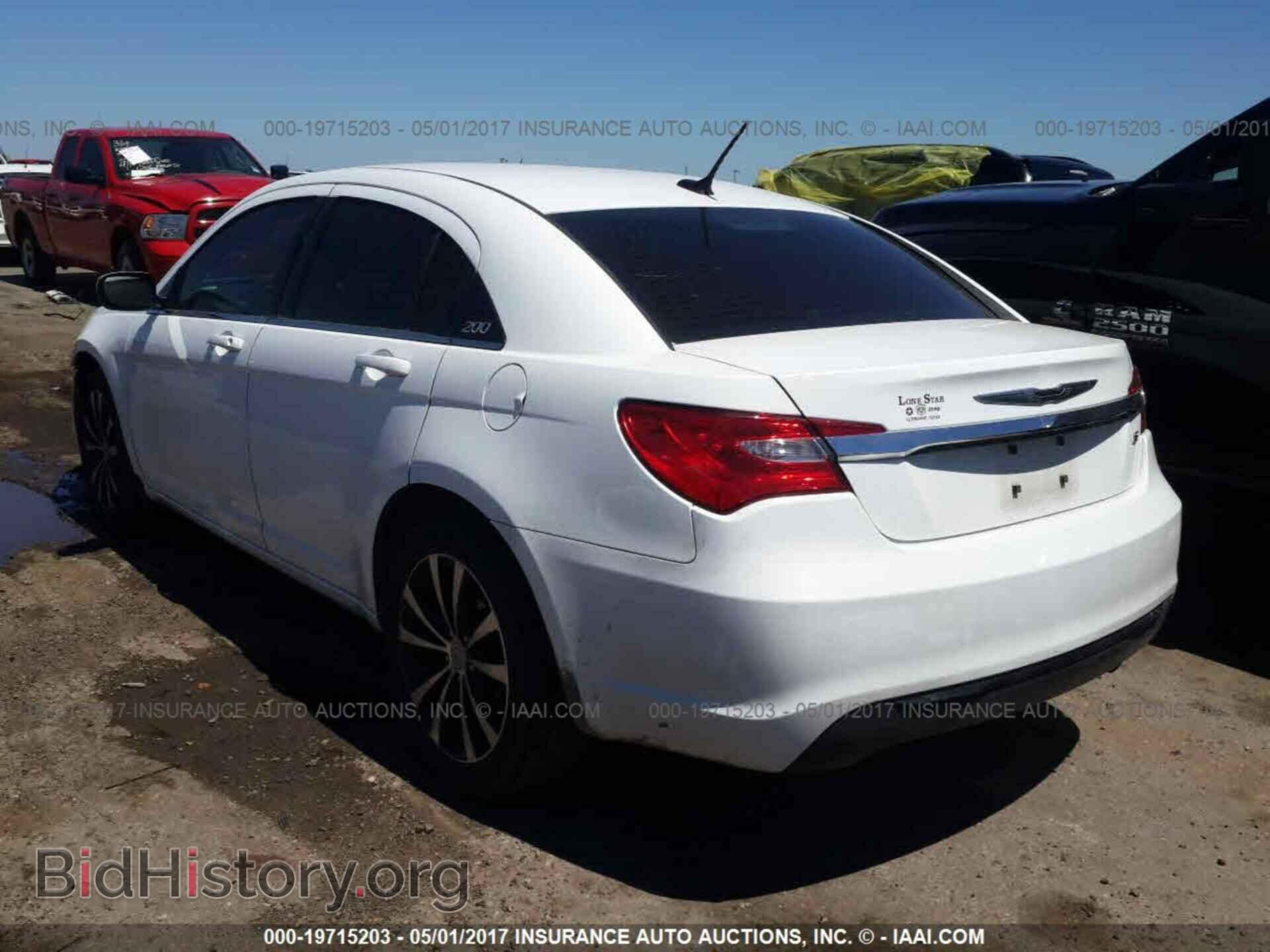 2013 Chrysler 200 - VIN: 1C3CCBBB6DN513720 - Photo 3