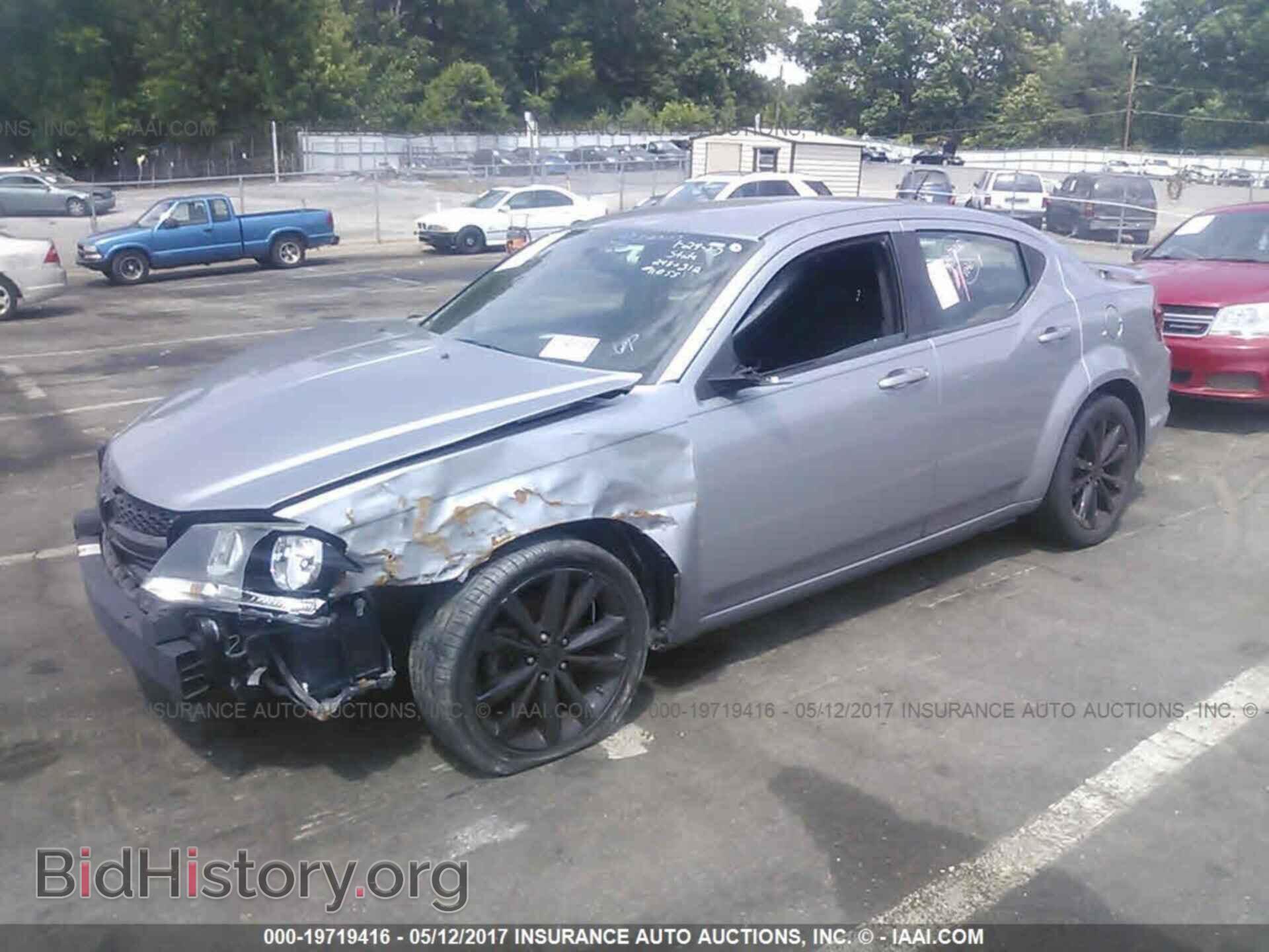 2014 Dodge Avenger - VIN: 1C3CDZAG4EN174587 - Фото 2