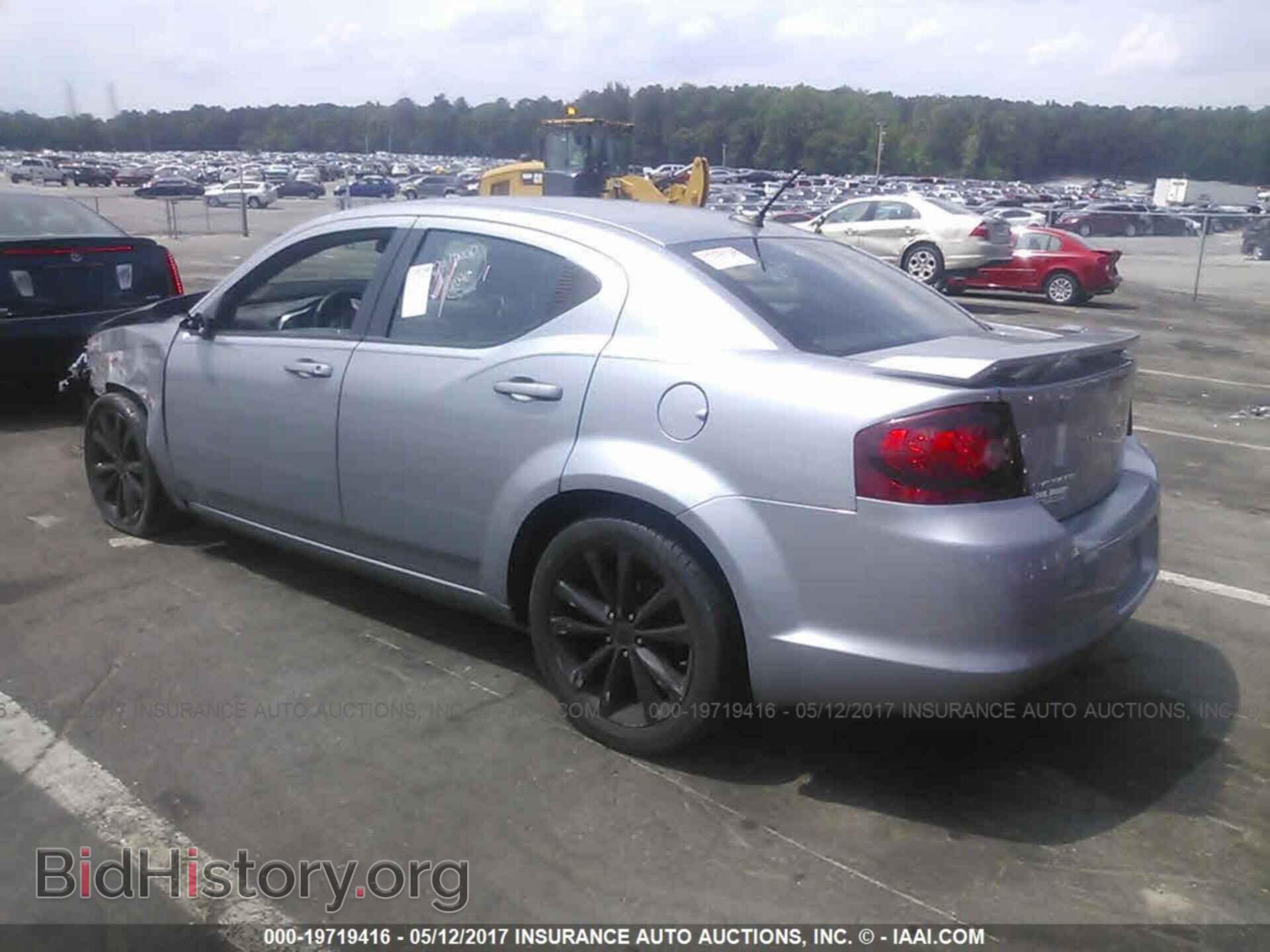 2014 Dodge Avenger - VIN: 1C3CDZAG4EN174587 - Фото 3