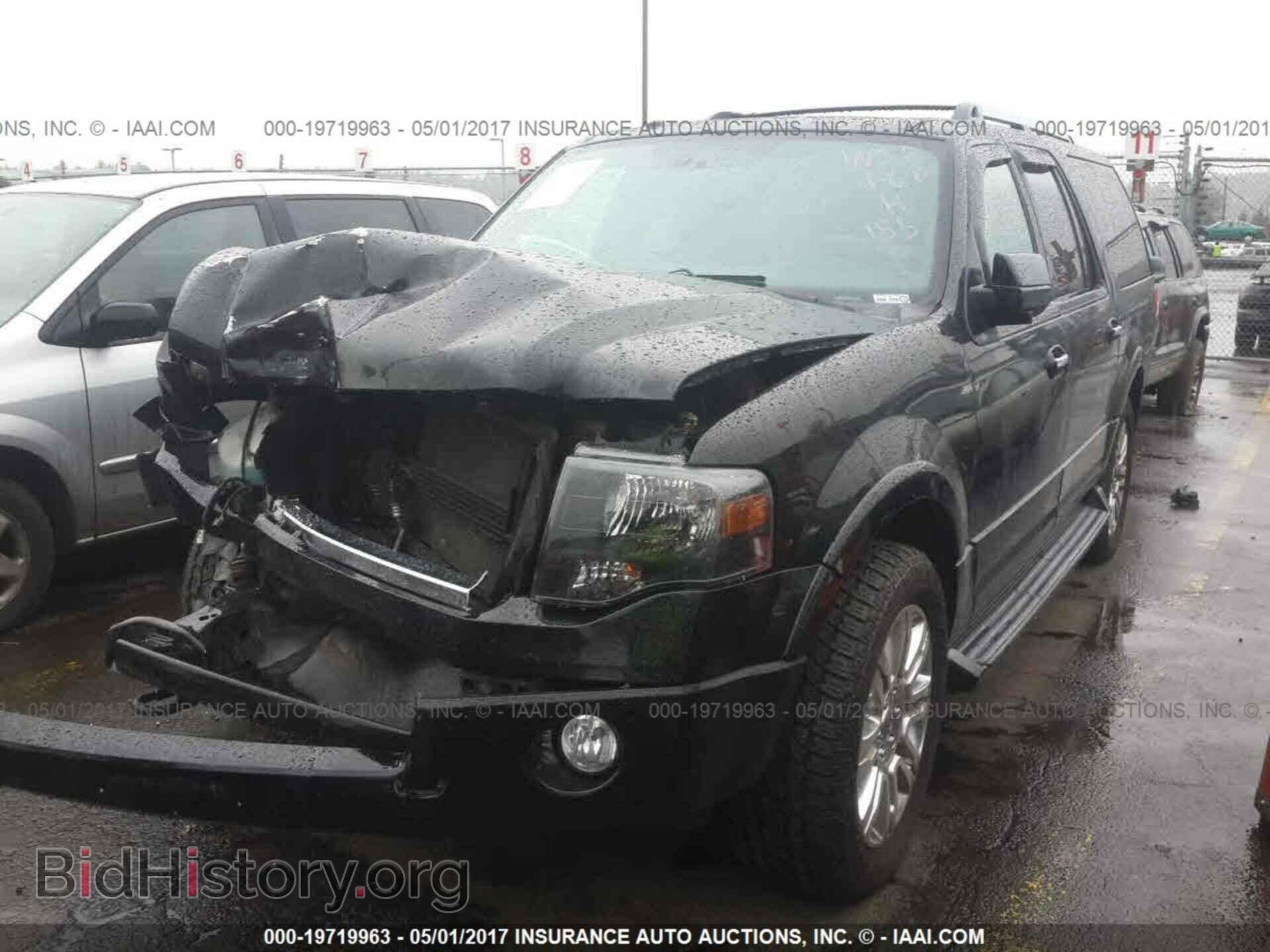 2011 Ford Expedition - VIN: 1FMJK2A58BEF36507 - Фото 2