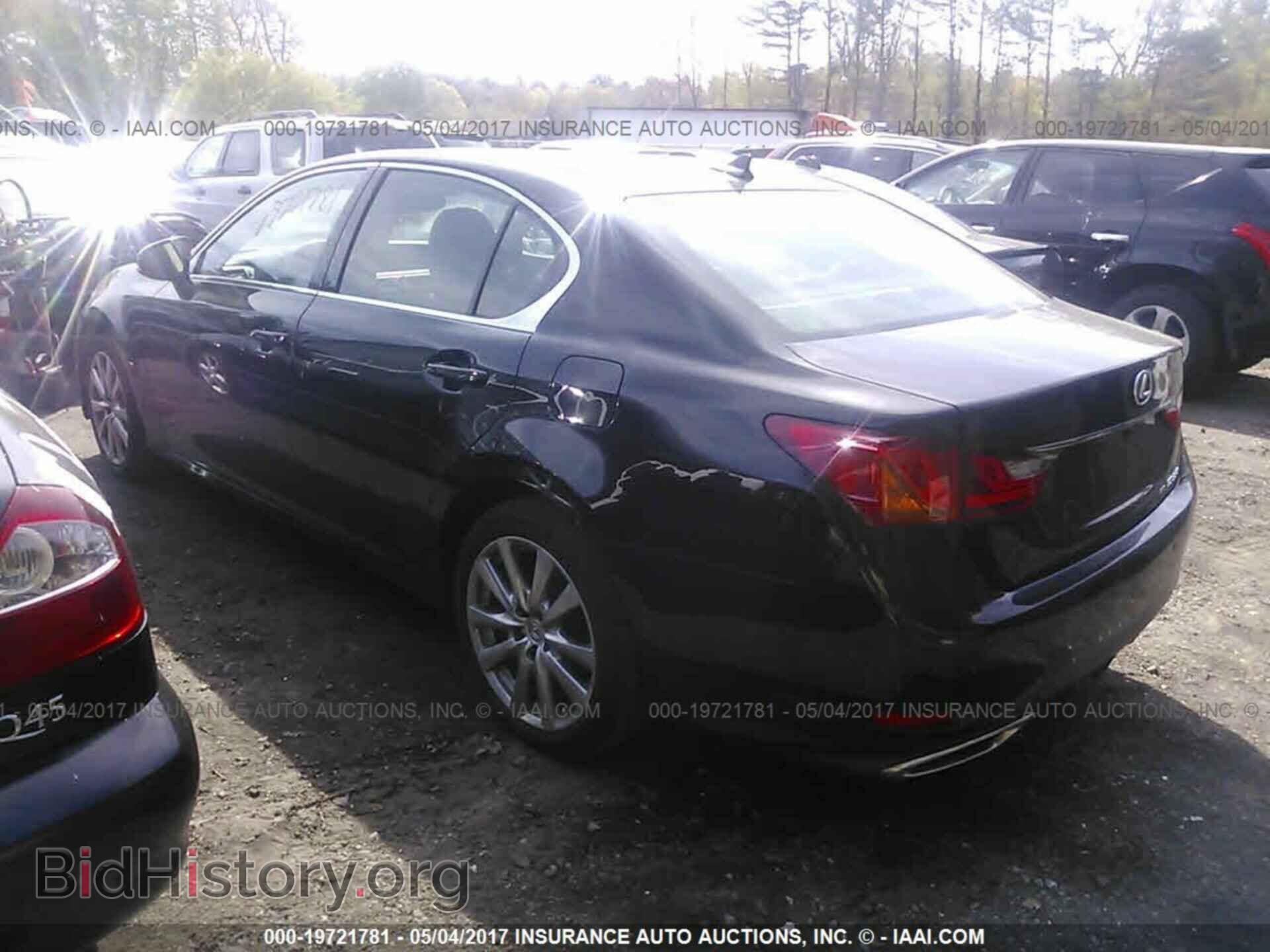 2013 Lexus Gs - VIN: JTHCE1BL3D5000643 - Photo 3