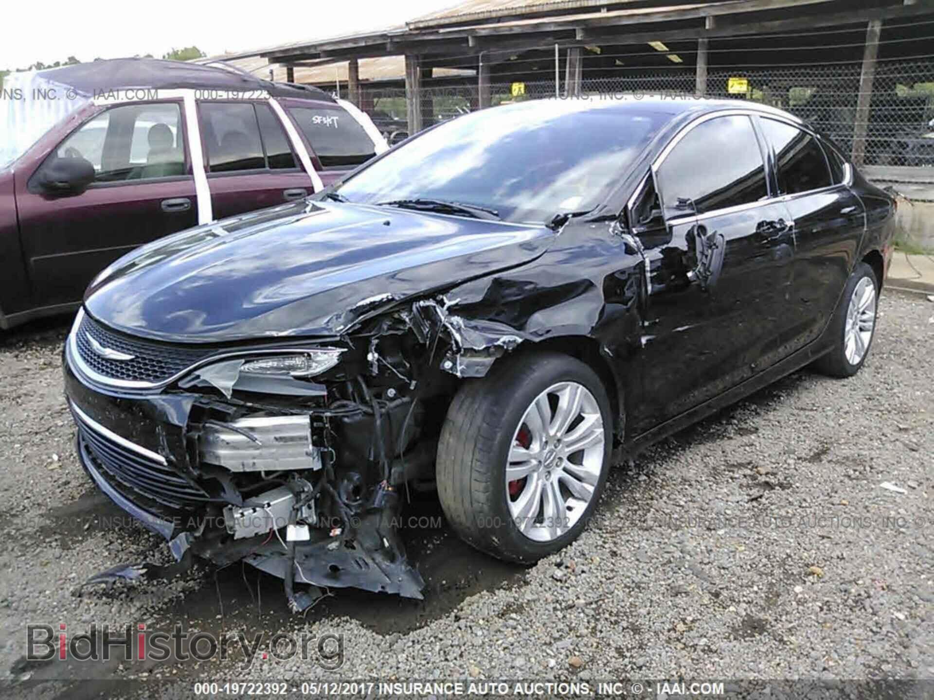 2015 Chrysler 200 - VIN: 1C3CCCABXFN588429 - Фото 2