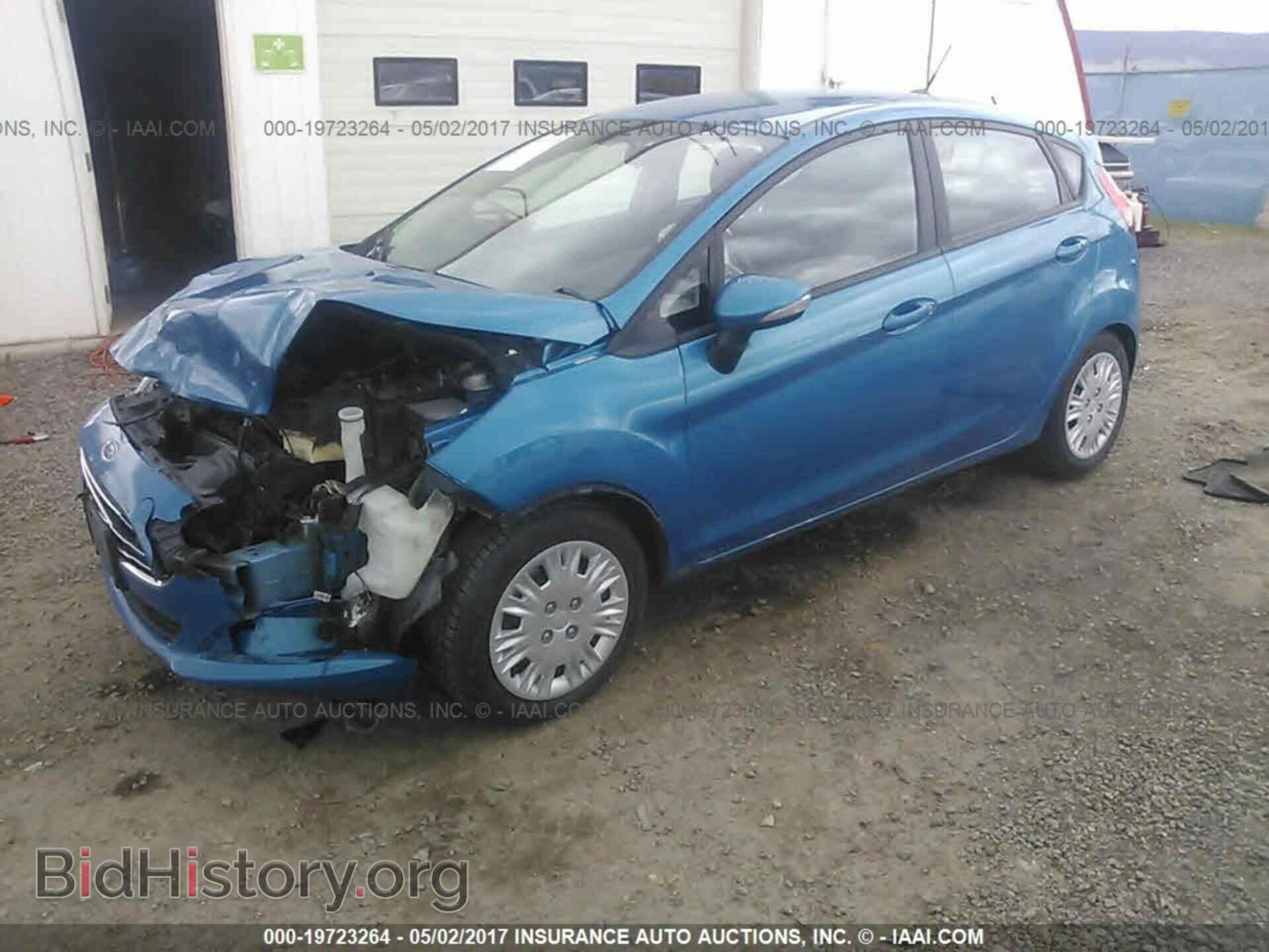 2014 Ford Fiesta - VIN: 3FADP4EJXEM191183 - Фото 2