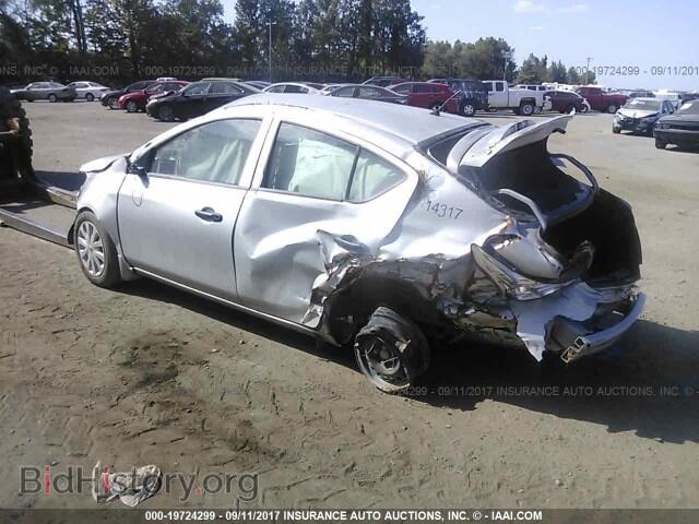 2017 Nissan Versa - VIN: 3N1CN7AP3HL843825 - Фото 3