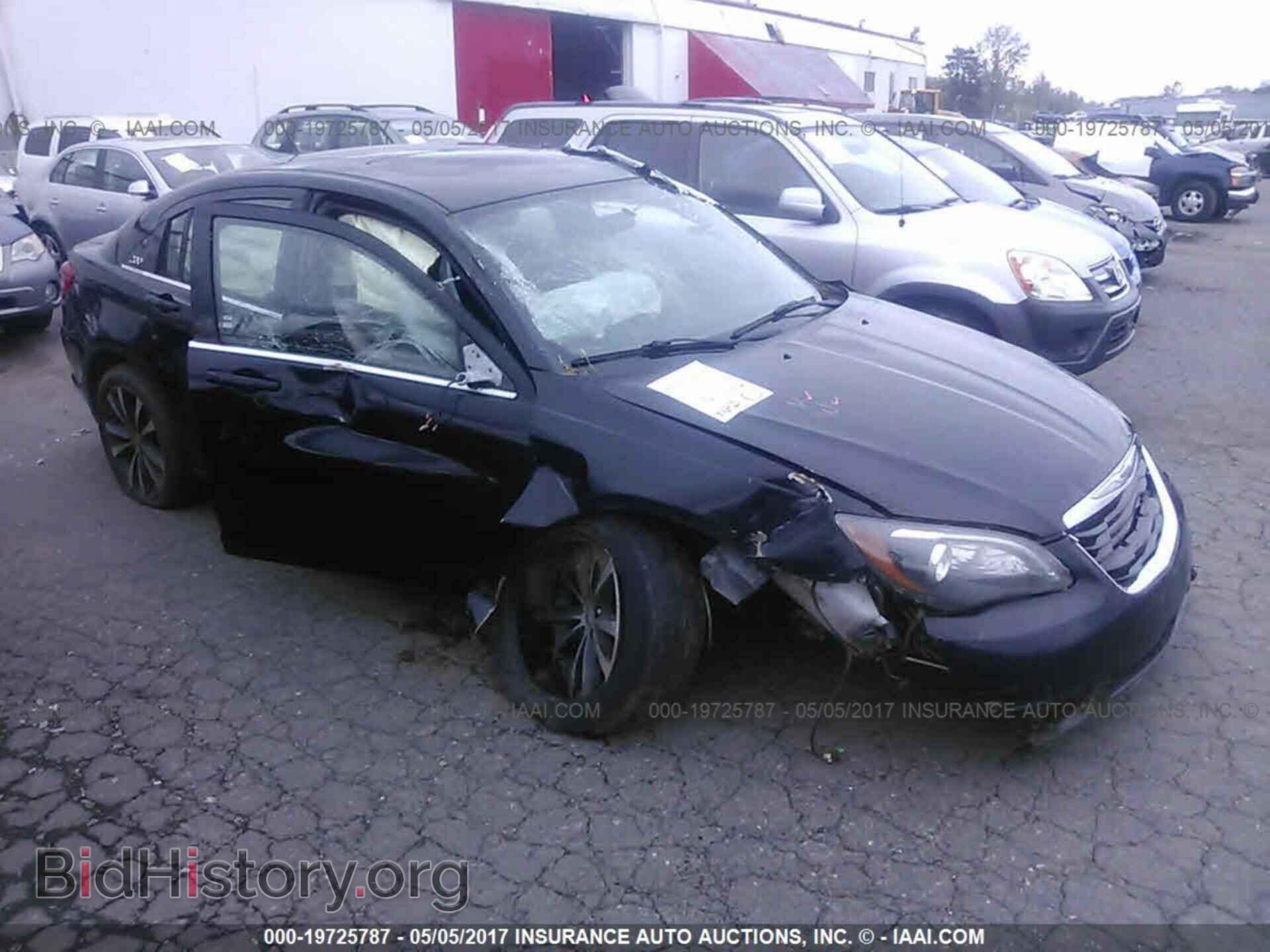 Фотография 1C3CCBBG7CN302729 - Chrysler 200 2012