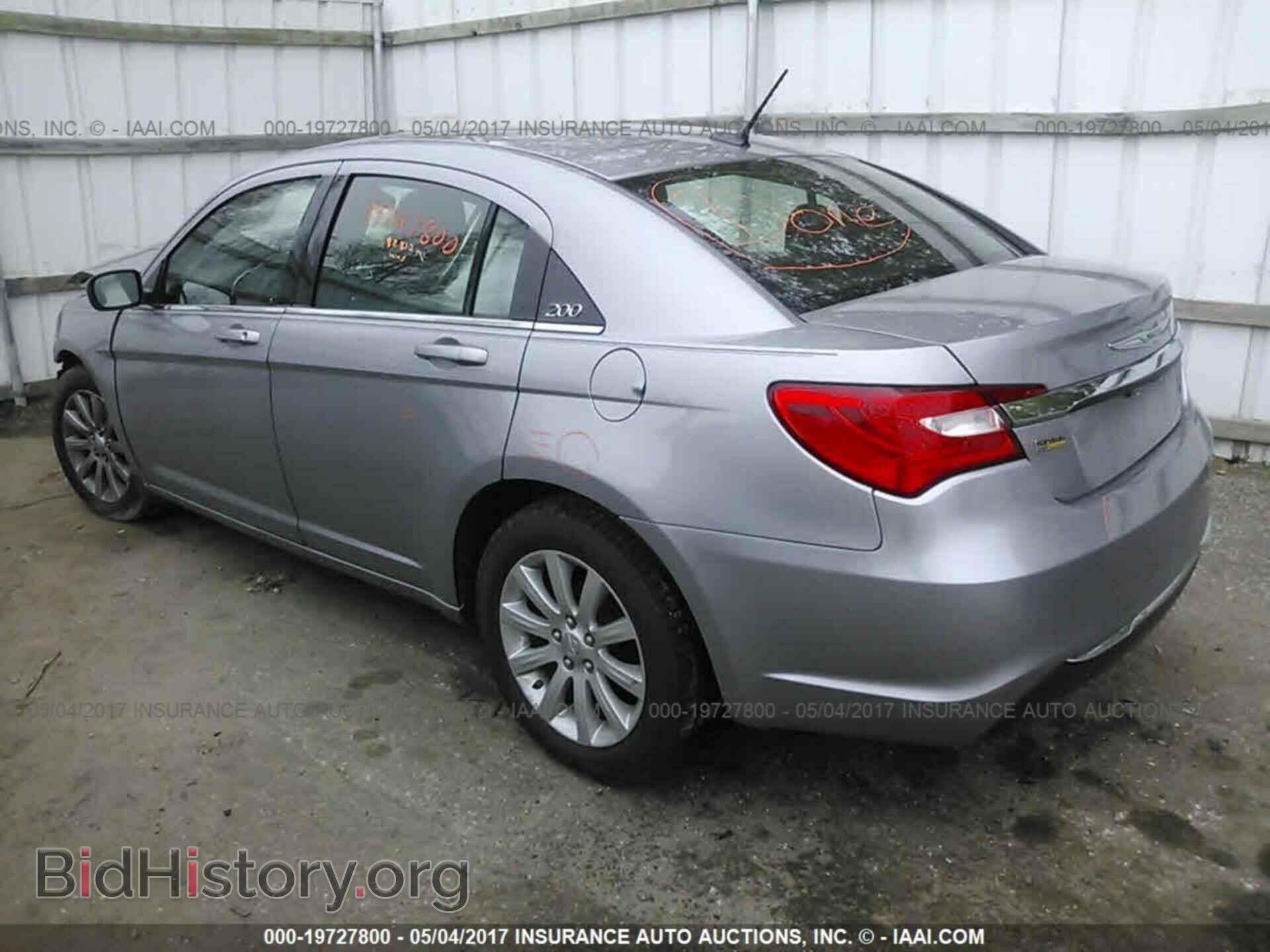 2013 Chrysler 200 - VIN: 1C3CCBBG4DN635326 - Photo 3