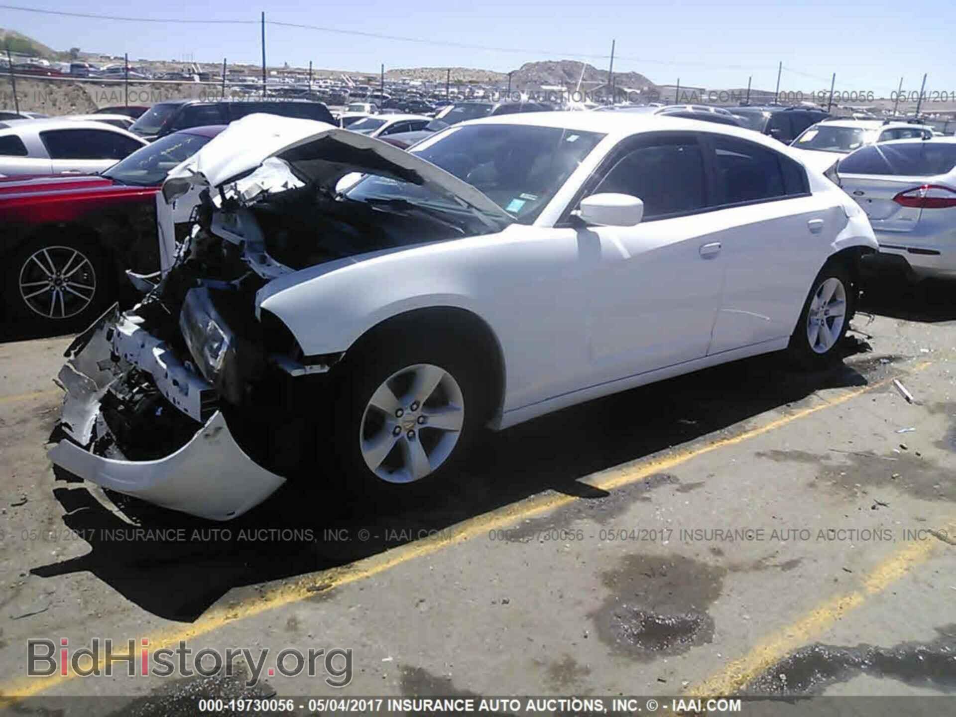 2014 Dodge Charger - VIN: 2C3CDXHG2EH258782 - Фото 2