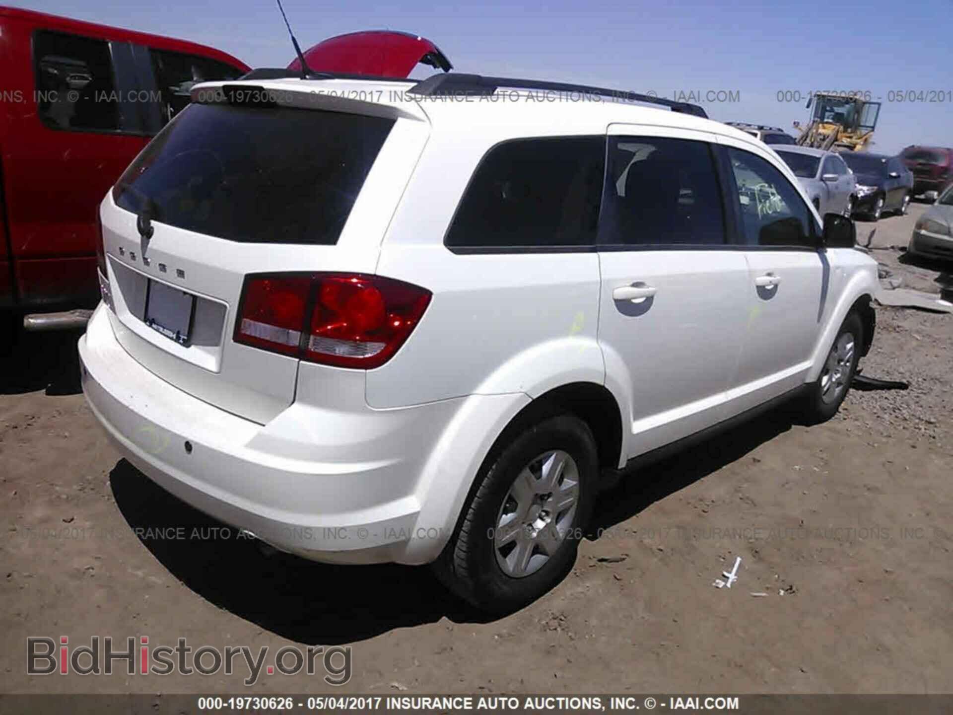 2011 Dodge Journey - VIN: 3D4PG4FB1BT508366 - Photo 4