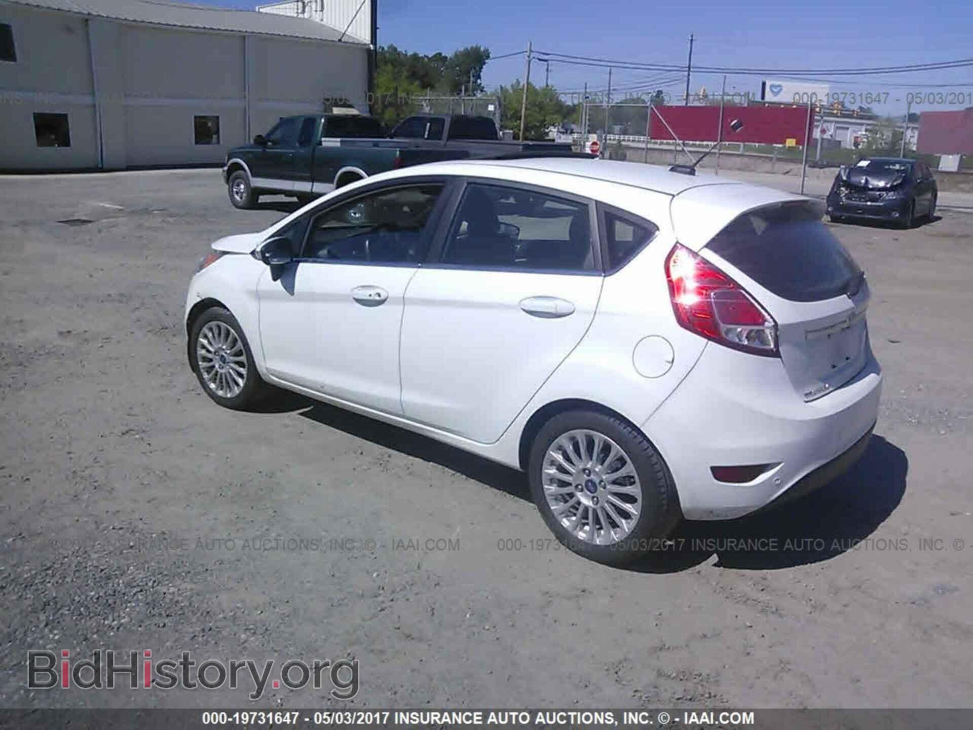 2014 Ford Fiesta - VIN: 3FADP4FJXEM162619 - Фото 3