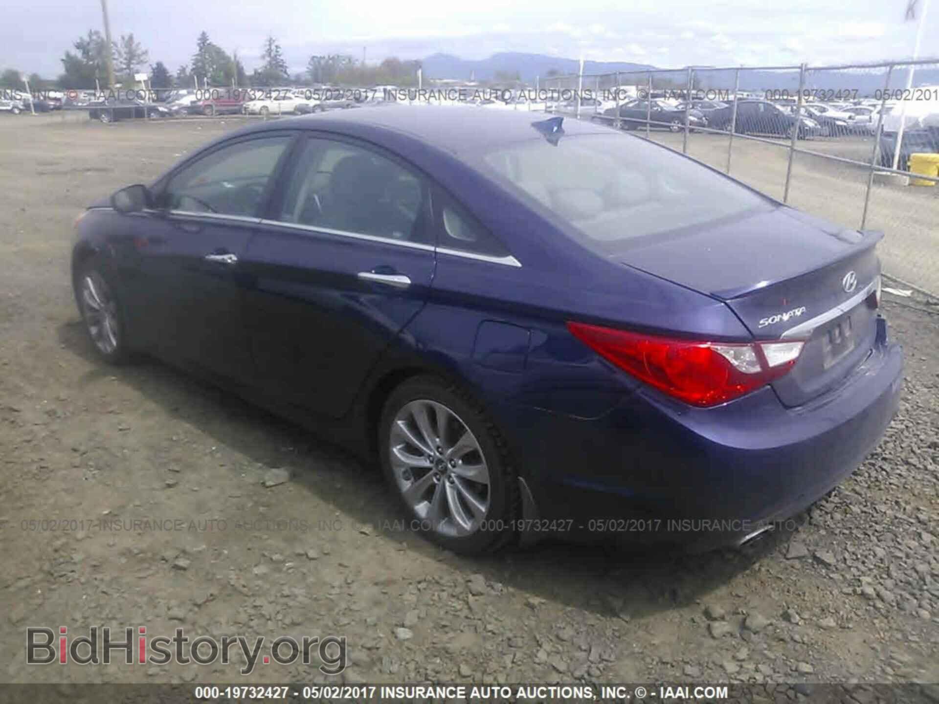 2012 Hyundai Sonata - VIN: 5NPEC4AC4CH501154 - Фото 3