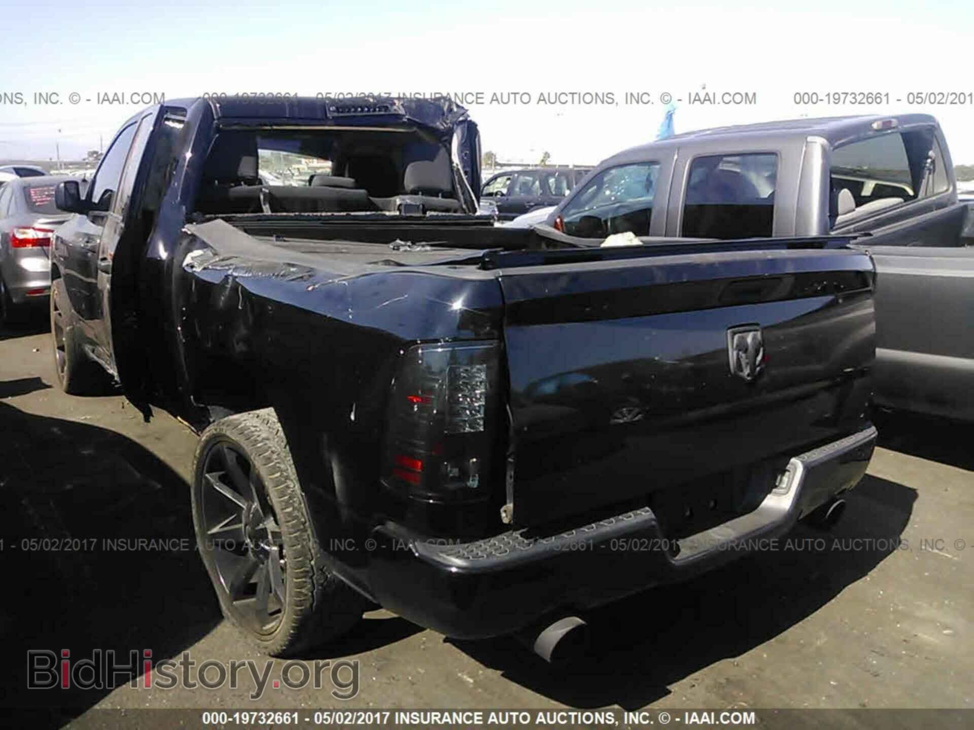 2012 Dodge Ram 1500 - VIN: 1C6RD6KT3CS242321 - Фото 3