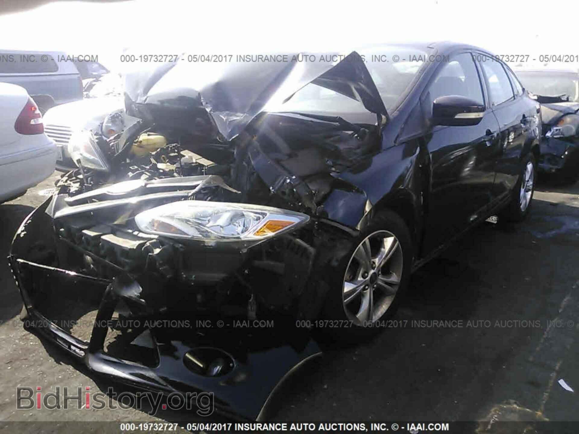 2013 Ford Focus - VIN: 1FADP3F28DL264309 - Фото 2