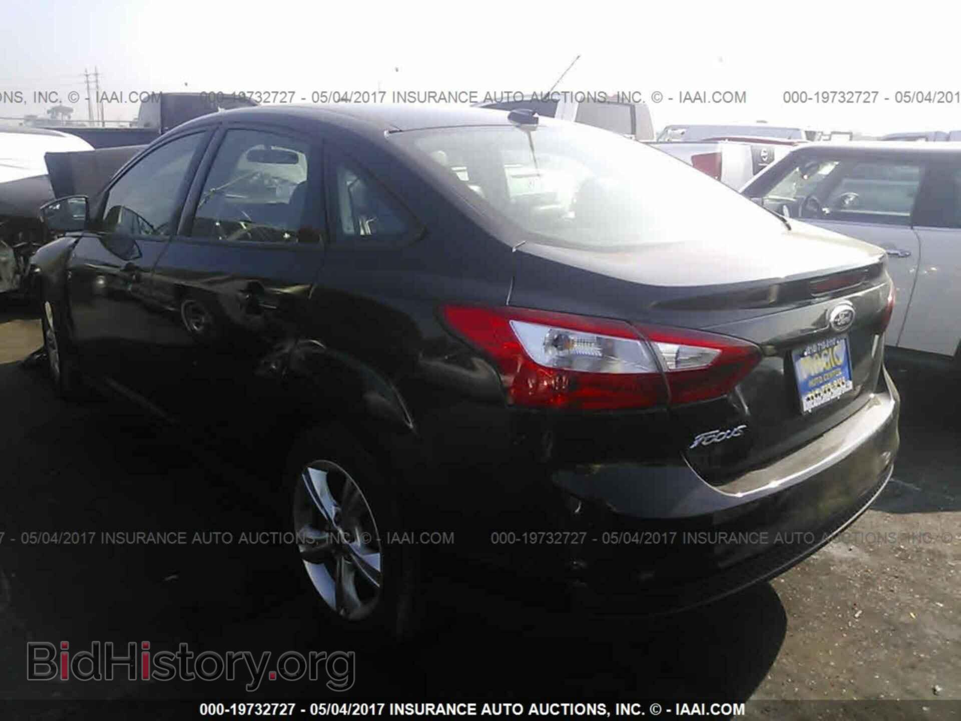 2013 Ford Focus - VIN: 1FADP3F28DL264309 - Фото 3