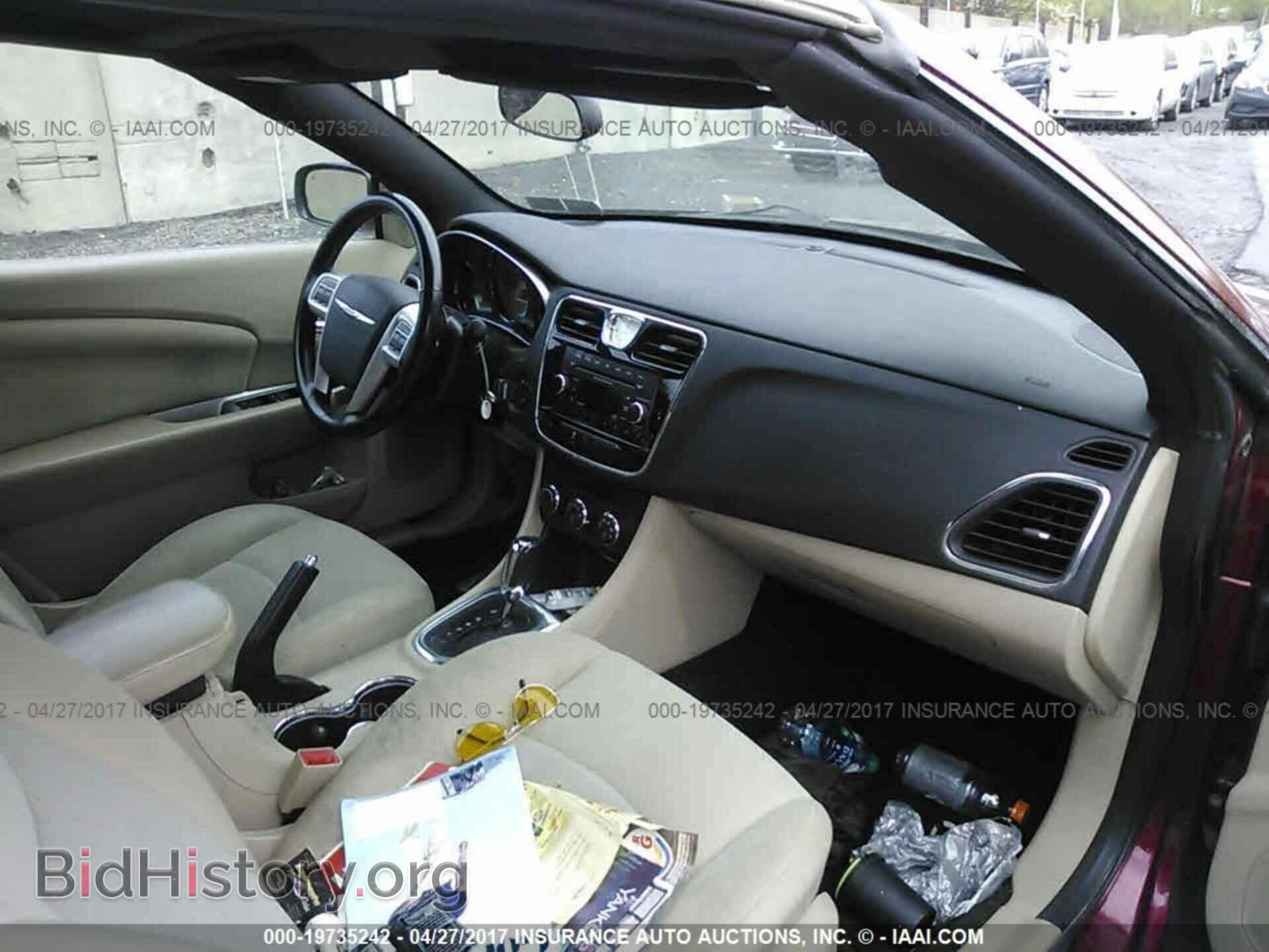 2012 Chrysler 200 - VIN: 1C3BCBEB3CN192385 - Photo 5