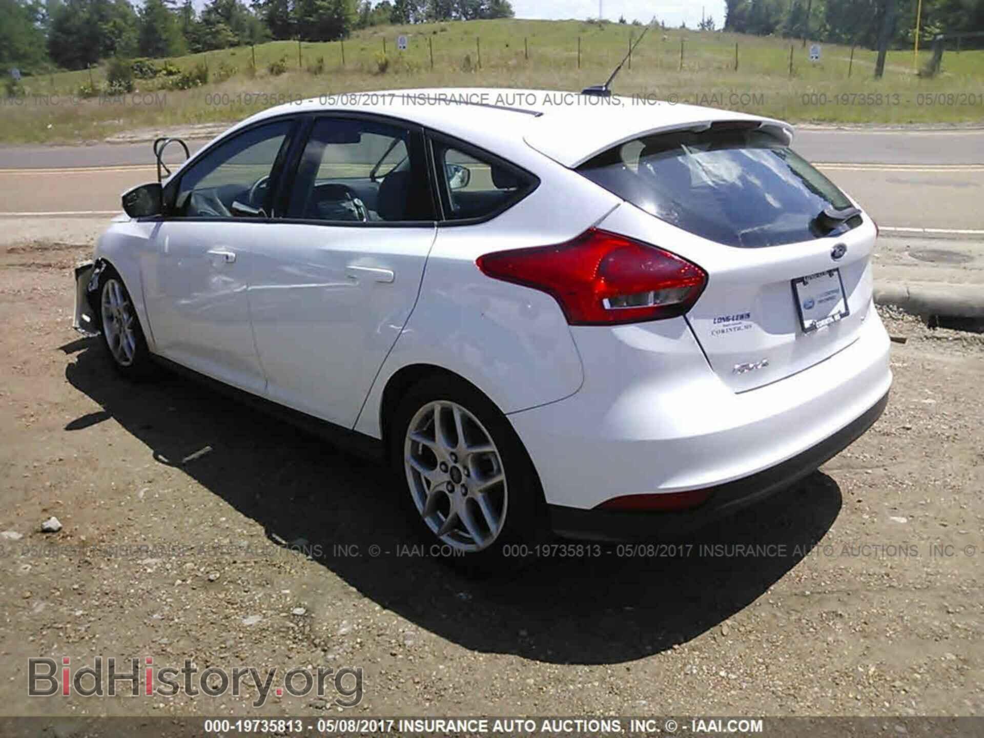 2015 Ford Focus - VIN: 1FADP3K2XFL302373 - Photo 3