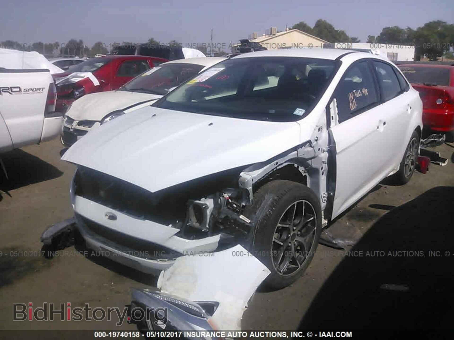 2015 Ford Focus - VIN: 1FADP3FE6FL349159 - Фото 2