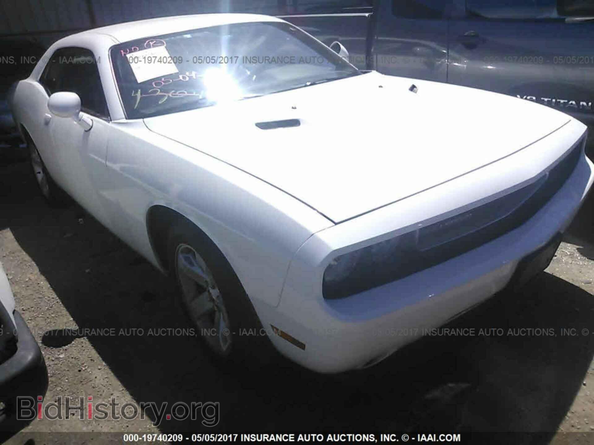 Photo 2C3CDYAG4DH609318 - Dodge Challenger 2013