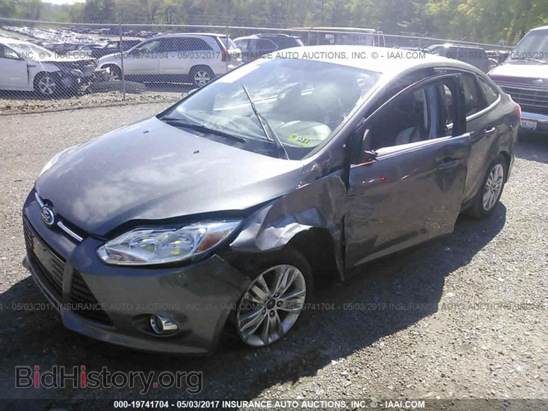 2012 Ford Focus - VIN: 1FAHP3H2XCL162779 - Фото 2