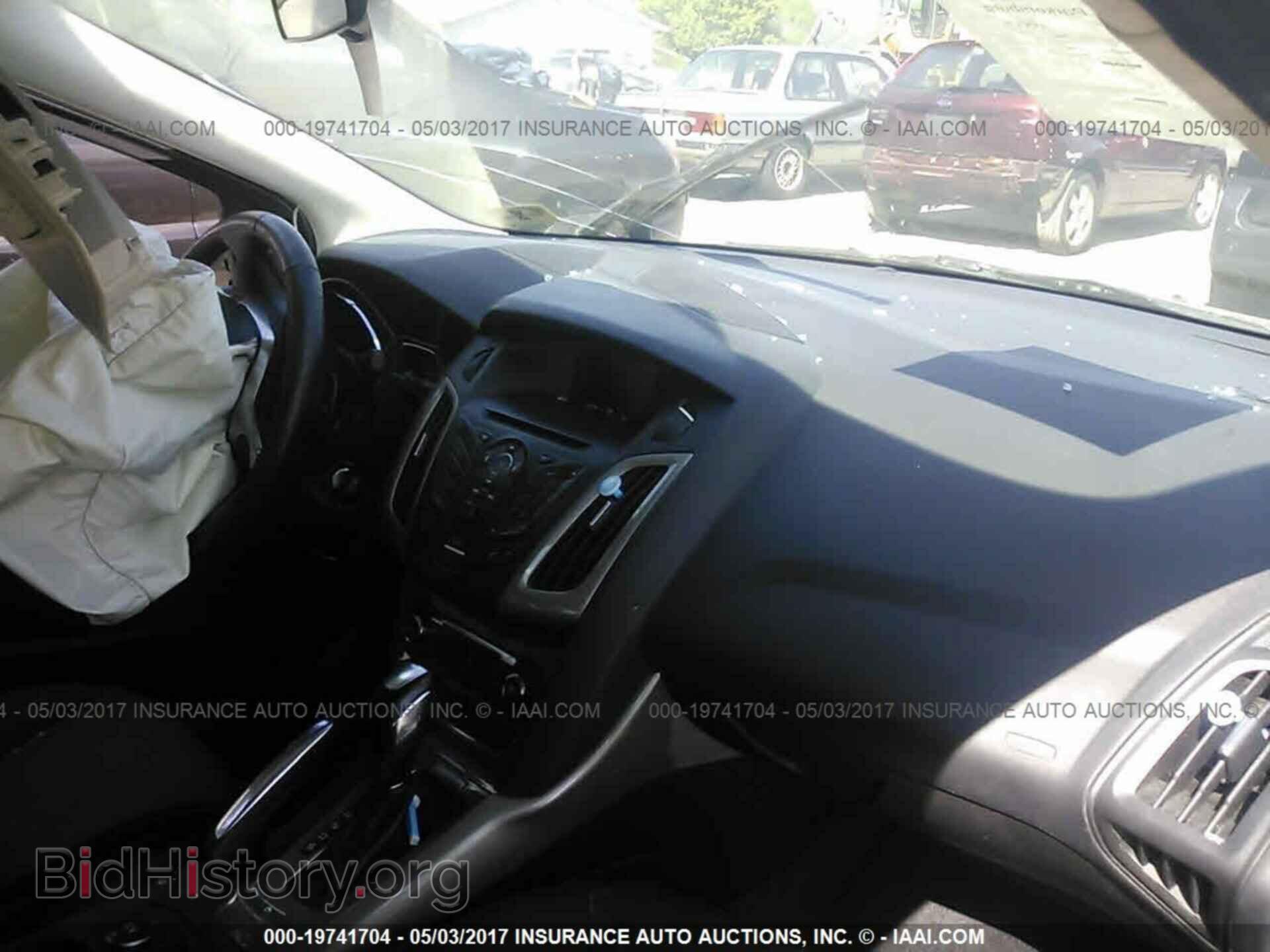 2012 Ford Focus - VIN: 1FAHP3H2XCL162779 - Фото 5