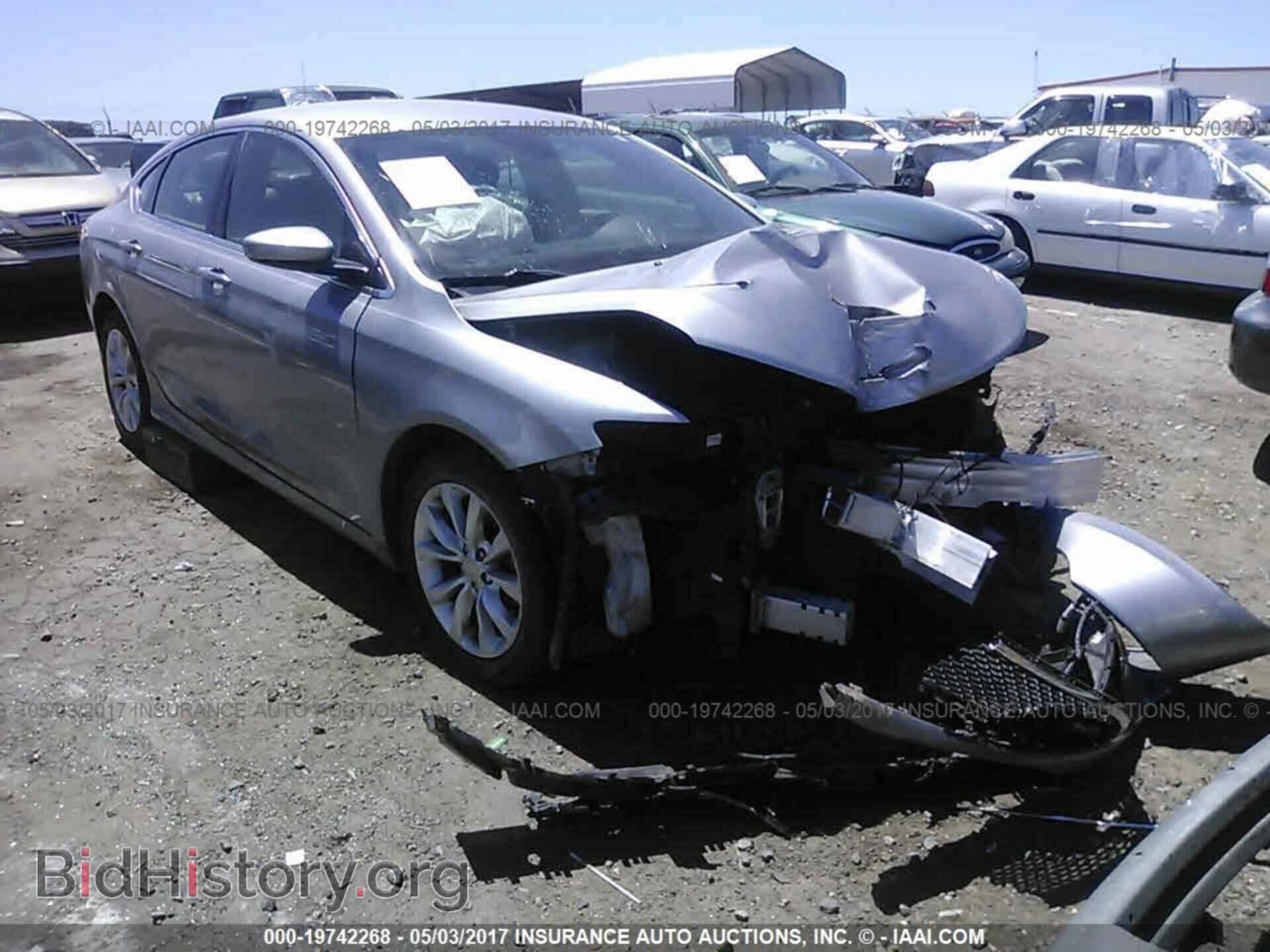 Photo 1C3CCCCB2FN602806 - Chrysler 200 2015