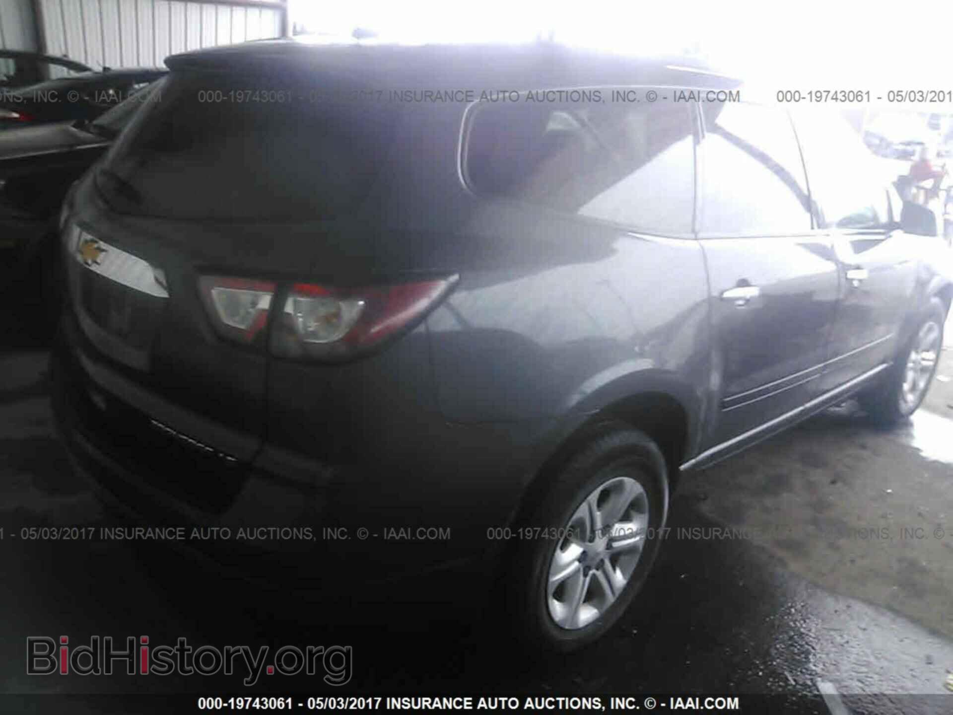 2014 Chevrolet Traverse - VIN: 1GNKRFED9EJ300657 - Фото 4