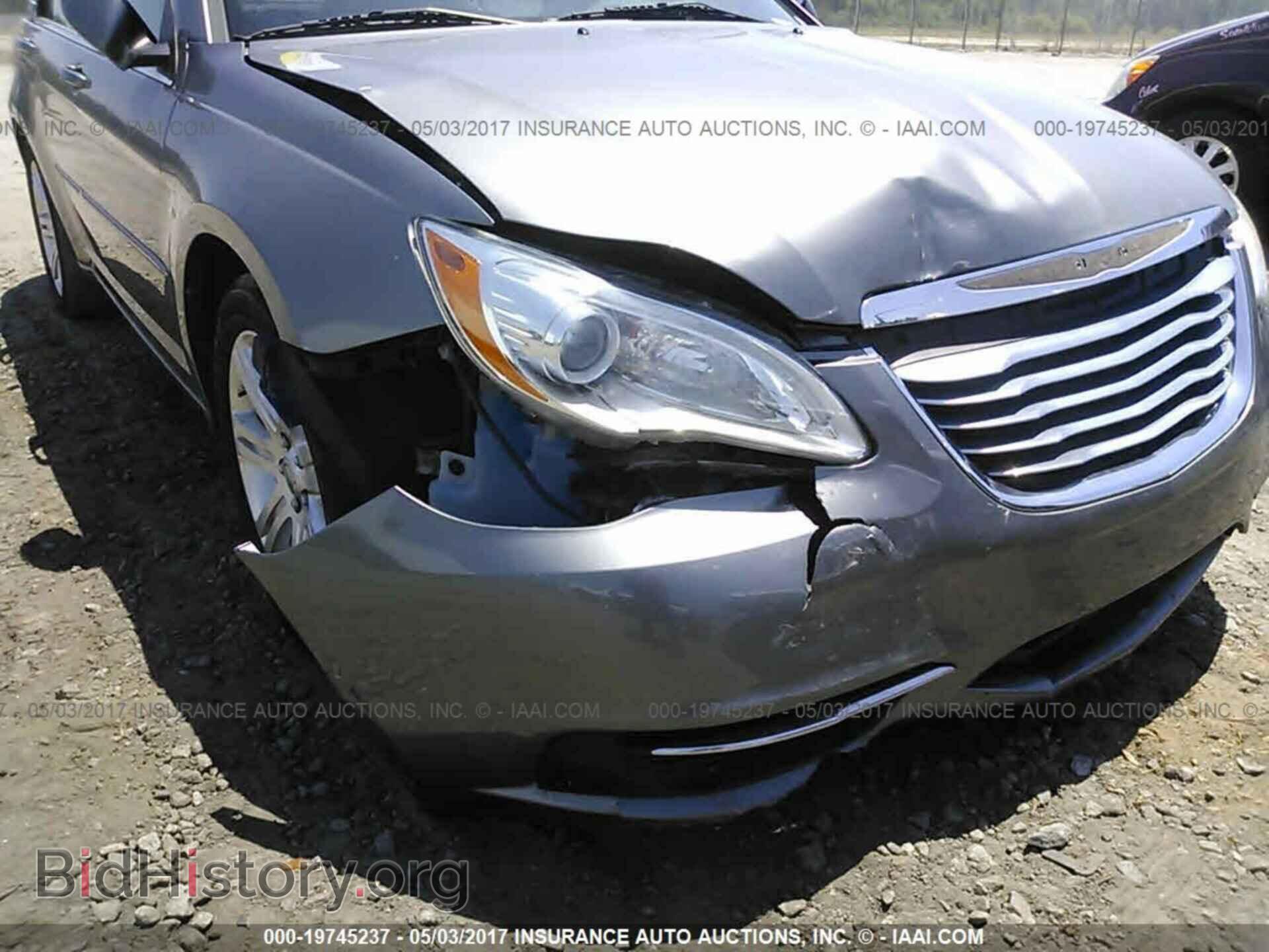 2013 Chrysler 200 - VIN: 1C3CCBBB0DN656369 - Photo 6