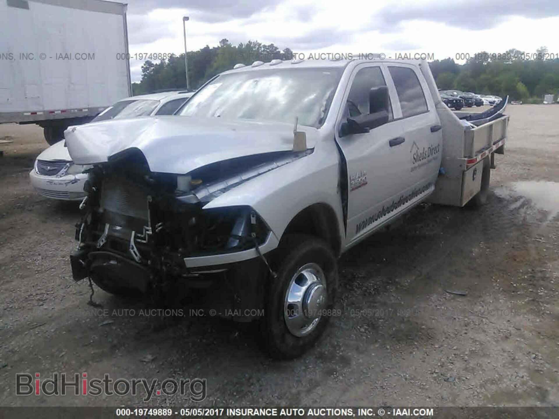 2016 Ram 3500 - VIN: 3C7WRTCL3GG112744 - Фото 2
