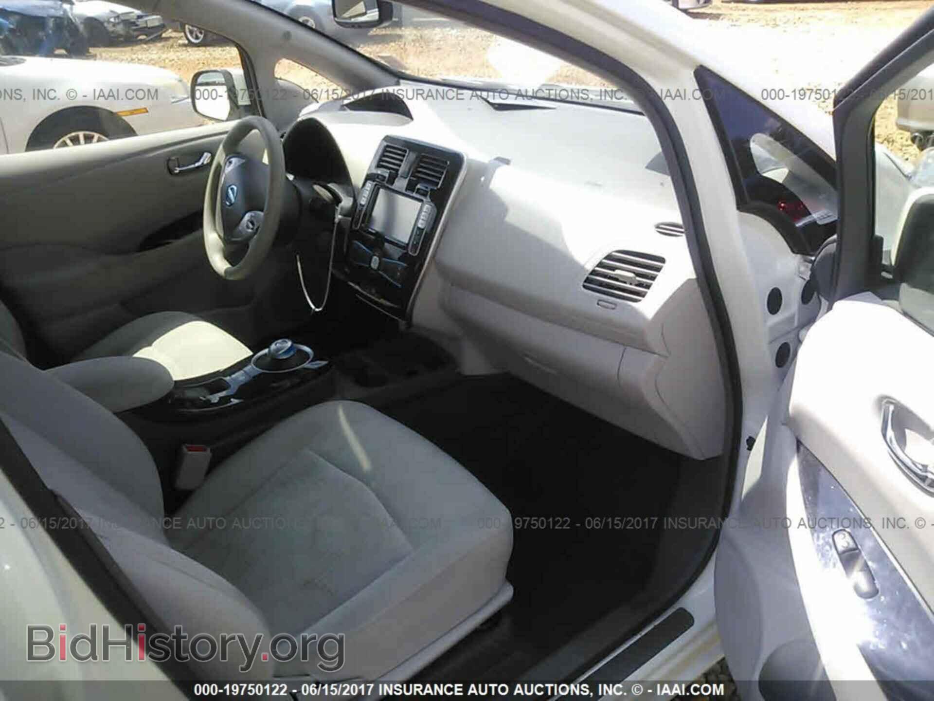 2011 Nissan Leaf - VIN: JN1AZ0CP4BT005807 - Фото 5