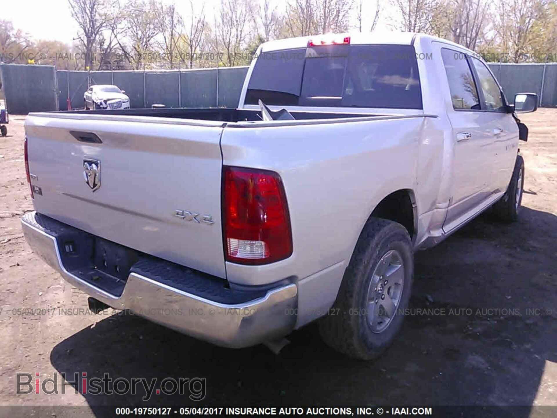2011 Dodge Ram 1500 - VIN: 1D7RV1CT1BS597760 - Фото 4