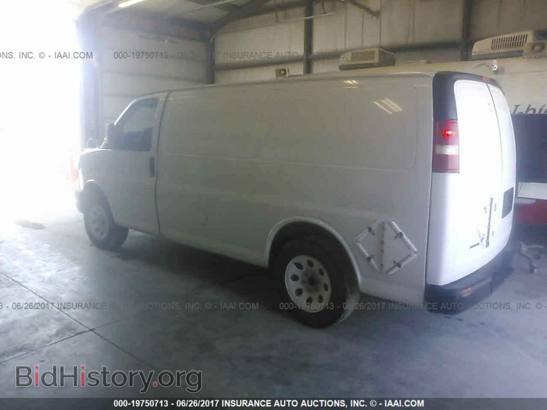 2012 Gmc Savana - VIN: 1GTS8AF45C1183430 - Фото 3