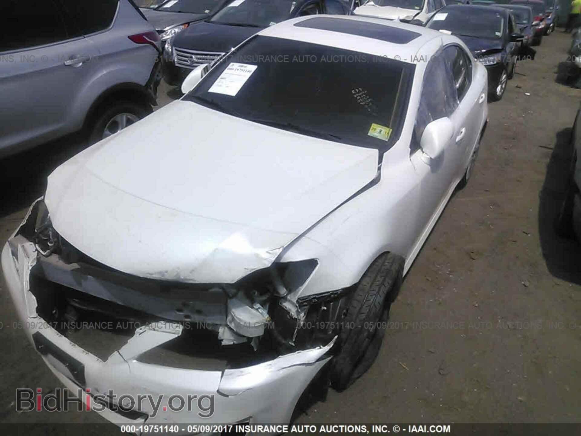 2011 Lexus Is - VIN: JTHCF5C29B5049935 - Photo 2