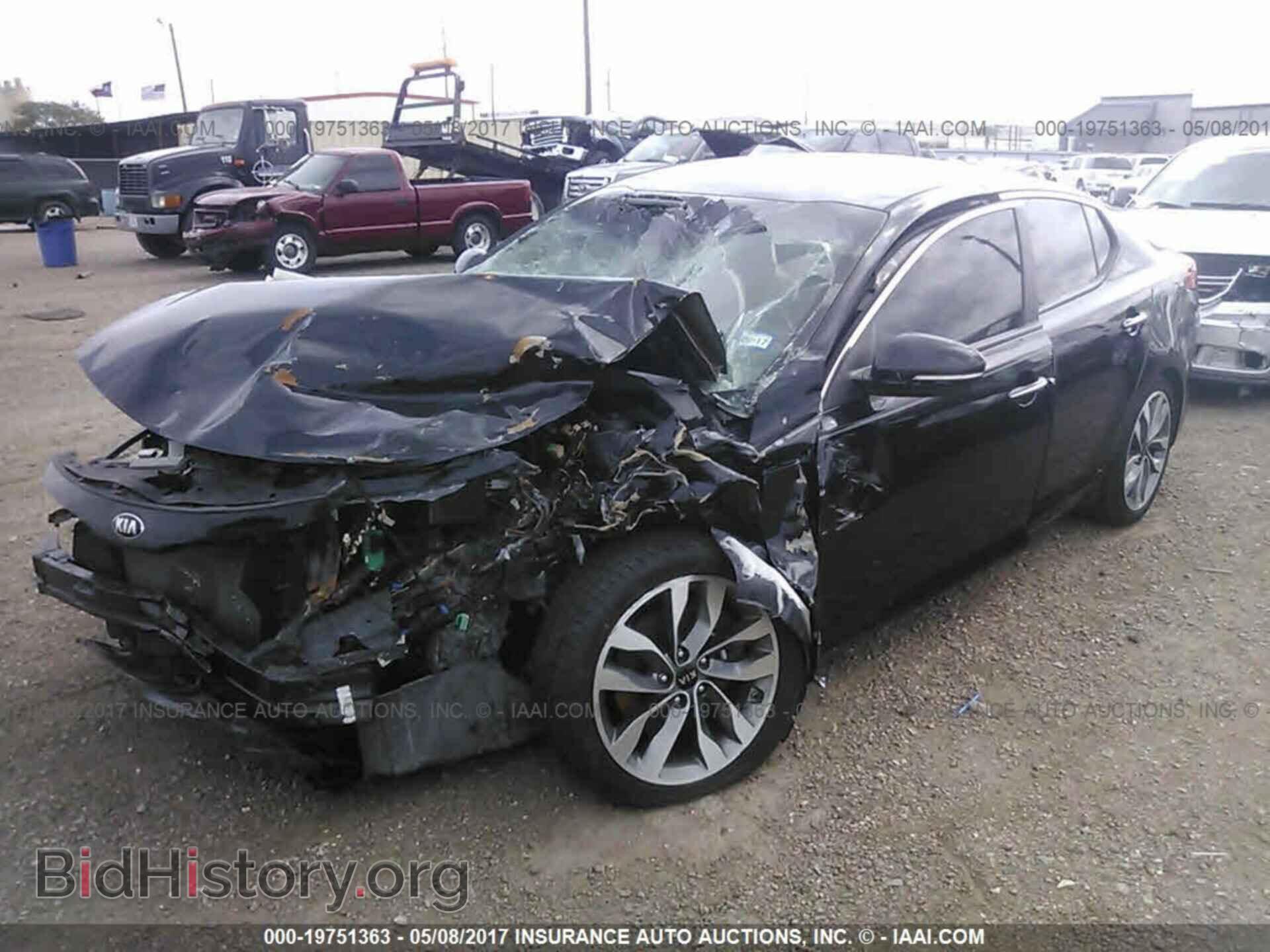 2015 Kia Optima - VIN: 5XXGR4A75FG354420 - Фото 2