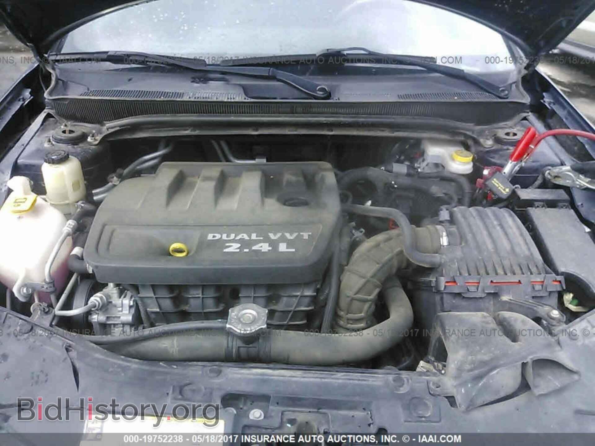 2013 Chrysler 200 - VIN: 1C3CCBBB6DN667196 - Photo 10