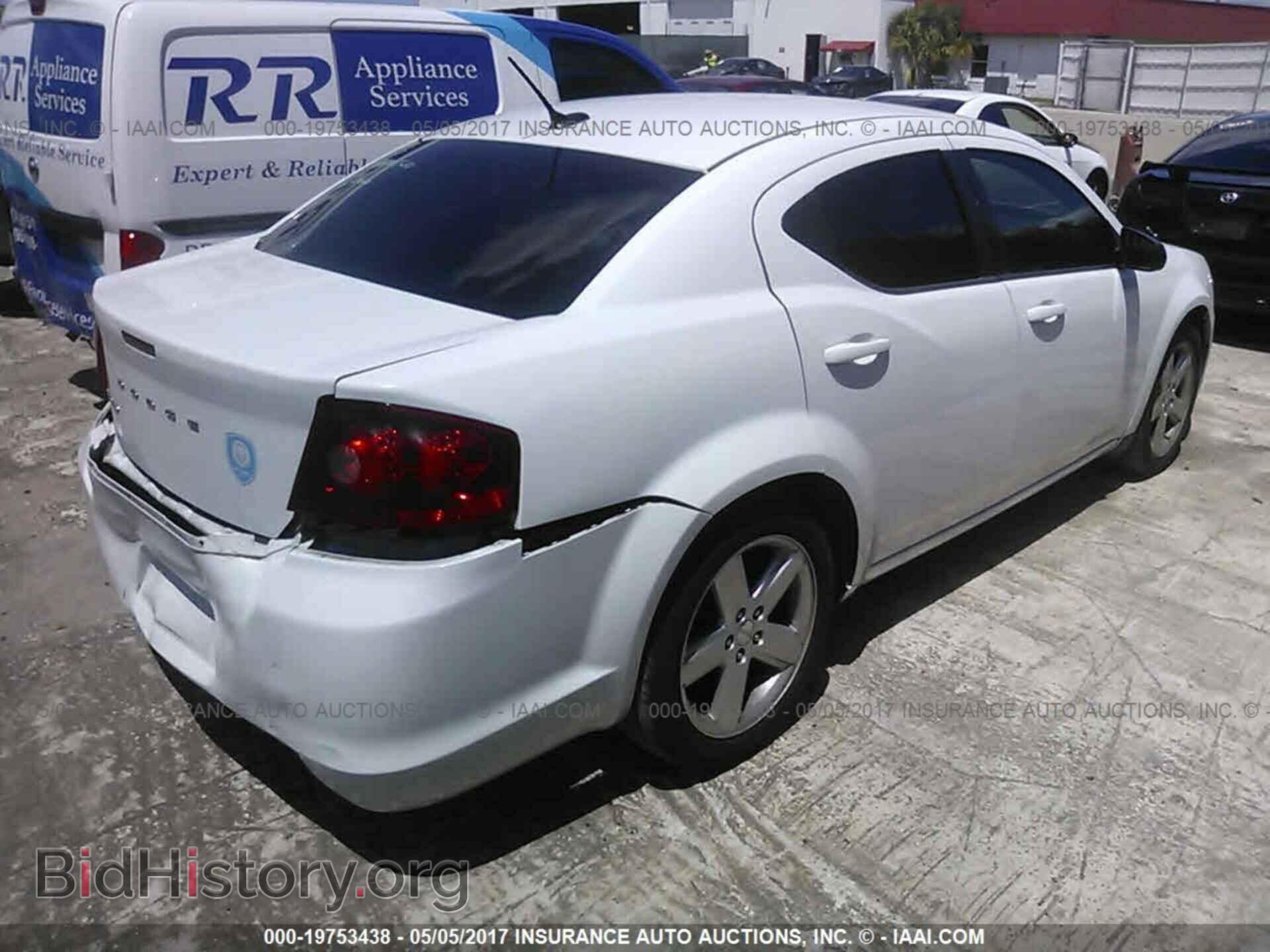 2013 Dodge Avenger - VIN: 1C3CDZAB3DN566723 - Фото 4