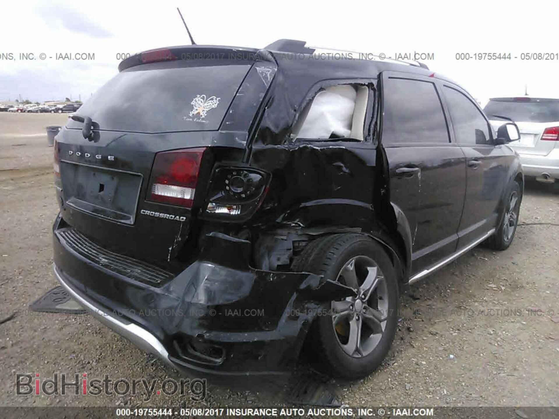 2015 Dodge Journey - VIN: 3C4PDCGB2FT688431 - Photo 4