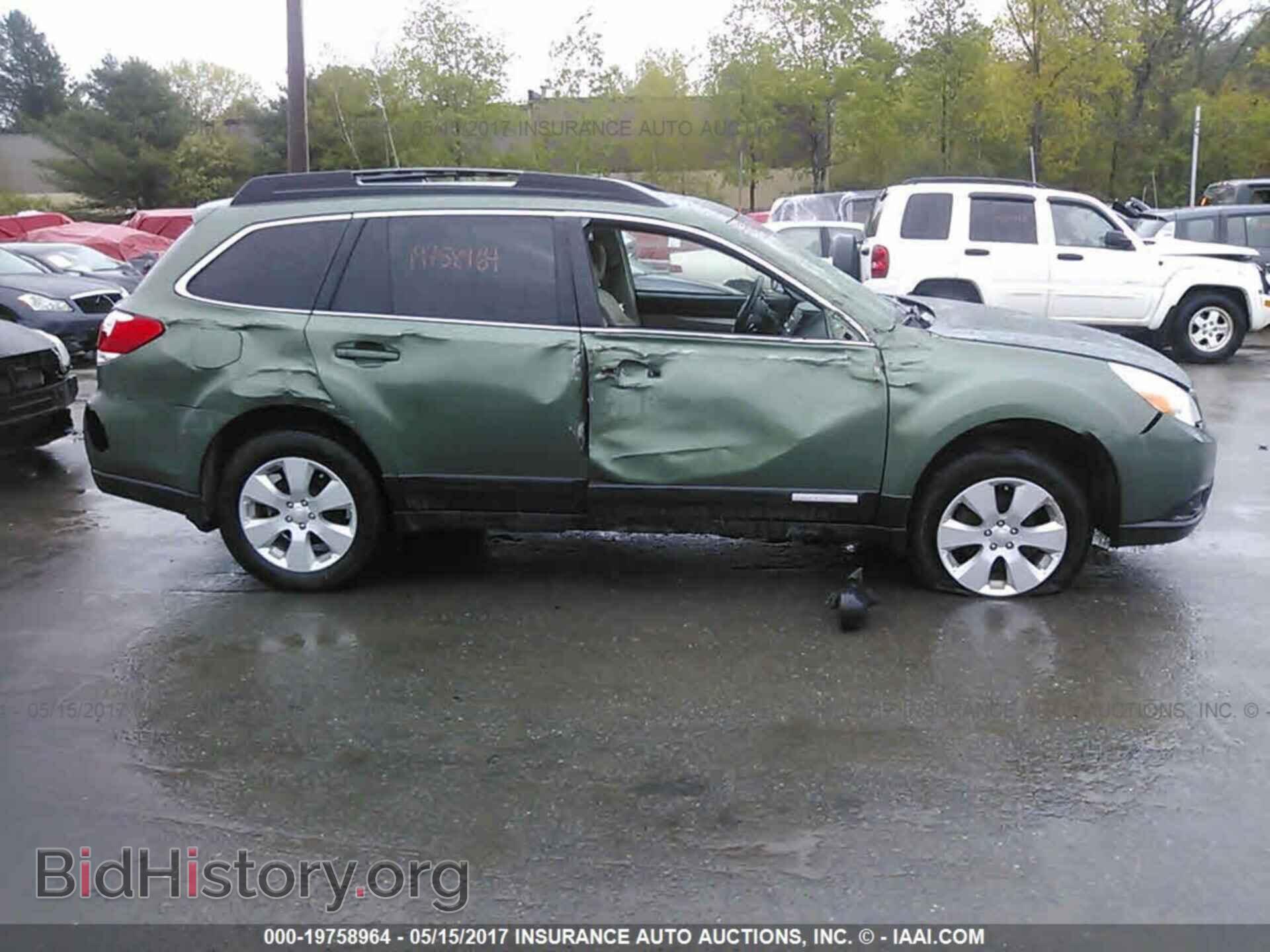 2011 Subaru Outback - VIN: 4S4BRBGC8B3397772 - Фото 6