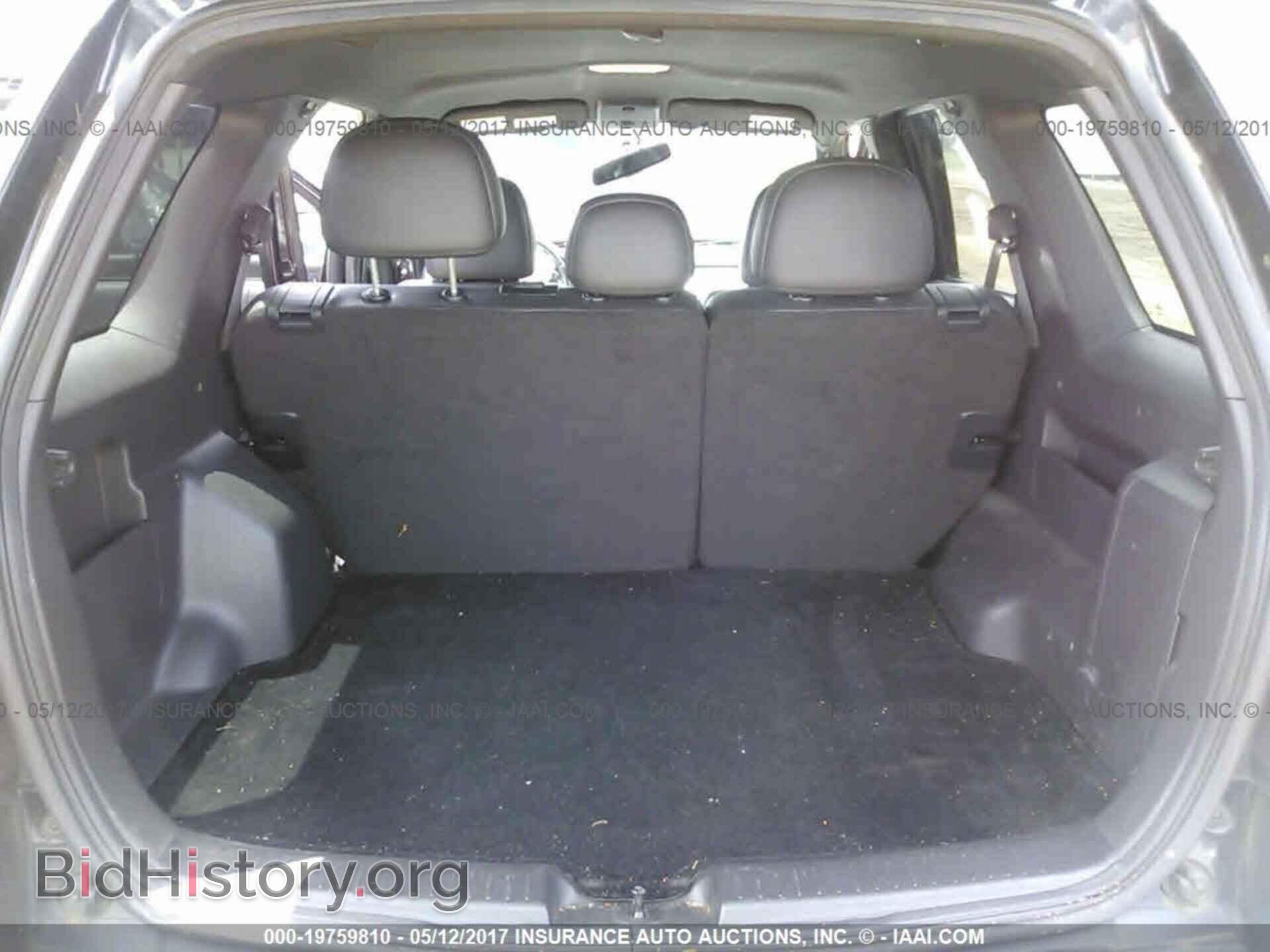 2012 Ford Escape - VIN: 1FMCU0E71CKA03601 - Photo 8