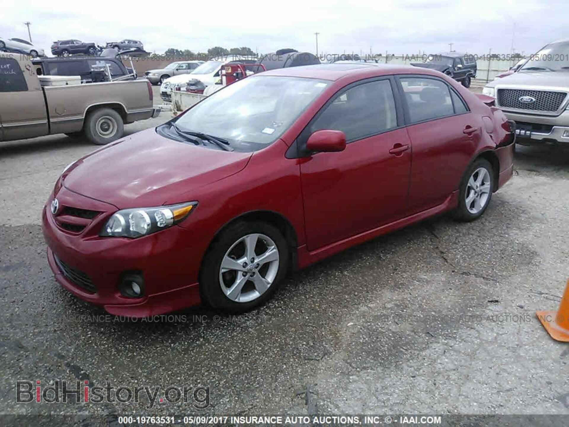 2012 Toyota Corolla - VIN: 5YFBU4EE1CP024455 - Photo 2
