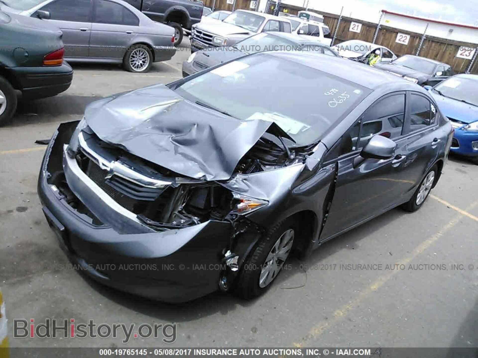 2012 Honda Civic - VIN: 19XFB2F58CE390635 - Фото 2
