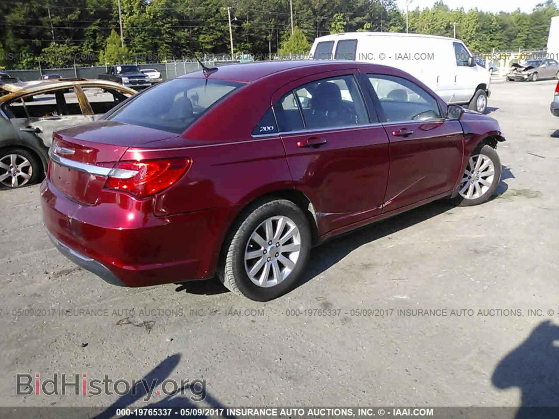 2012 Chrysler 200 - VIN: 1C3CCBBB6CN288875 - Фото 4