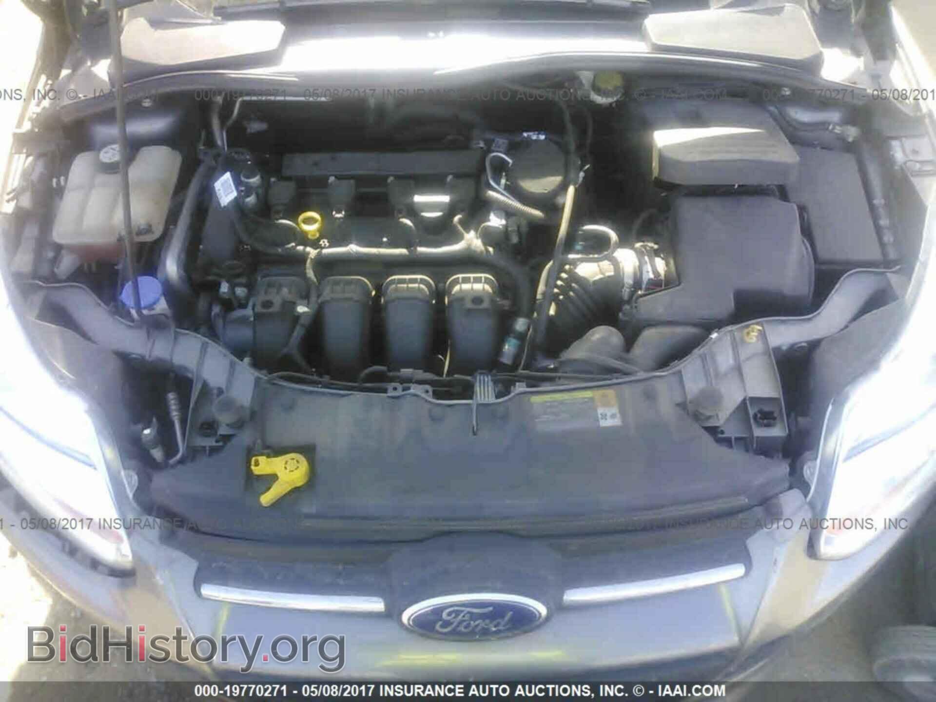 2012 Ford Focus - VIN: 1FAHP3K28CL318732 - Photo 10