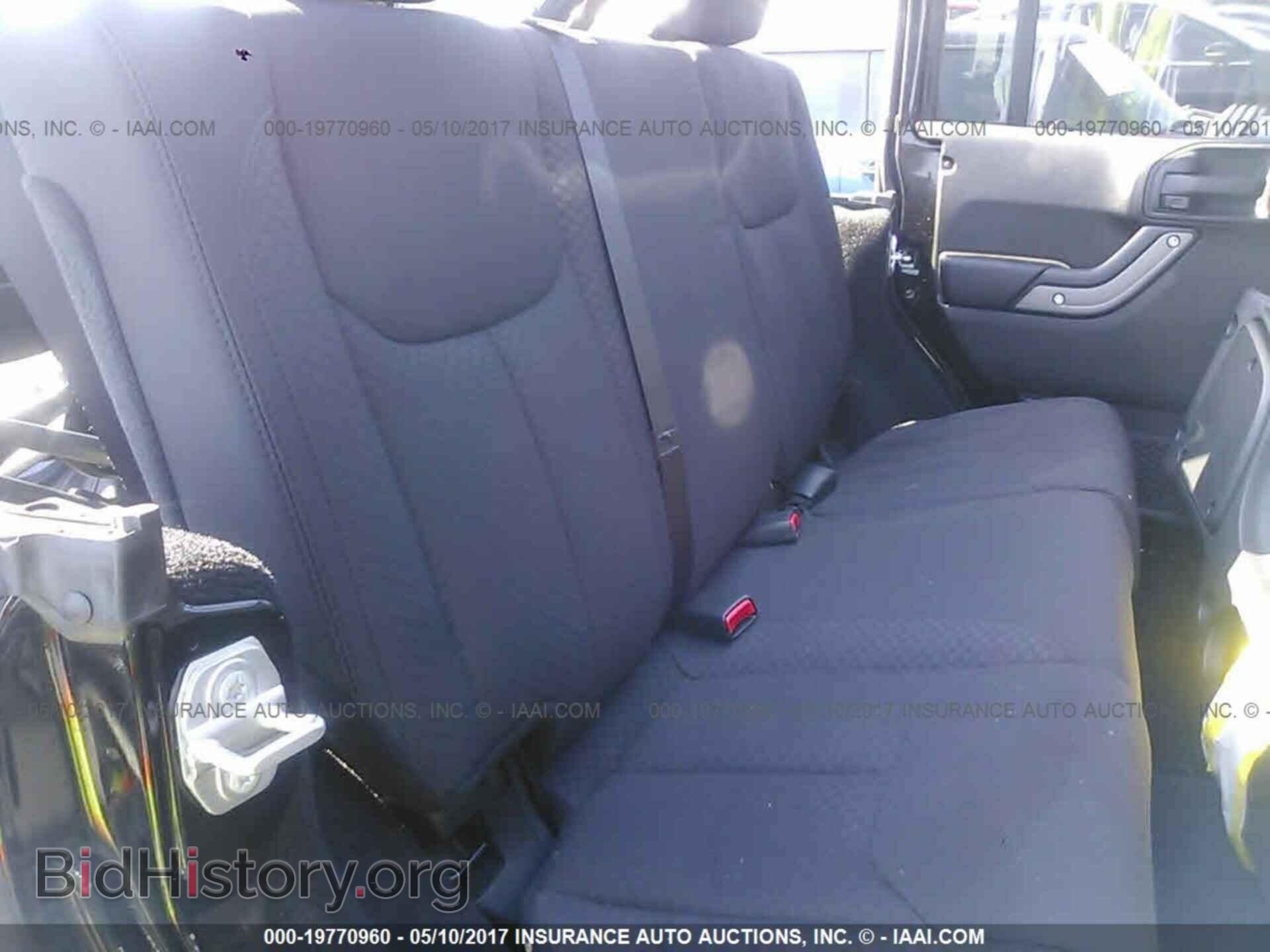 2017 Jeep Wrangler - VIN: 1C4BJWDG2HL587621 - Фото 8