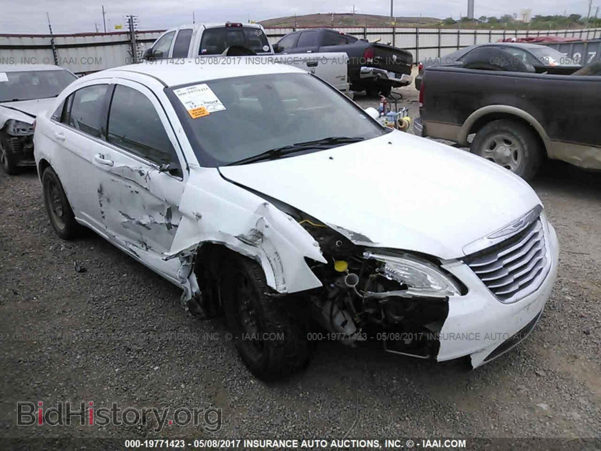 Фотография 1C3CCBAB5CN167305 - Chrysler 200 2012