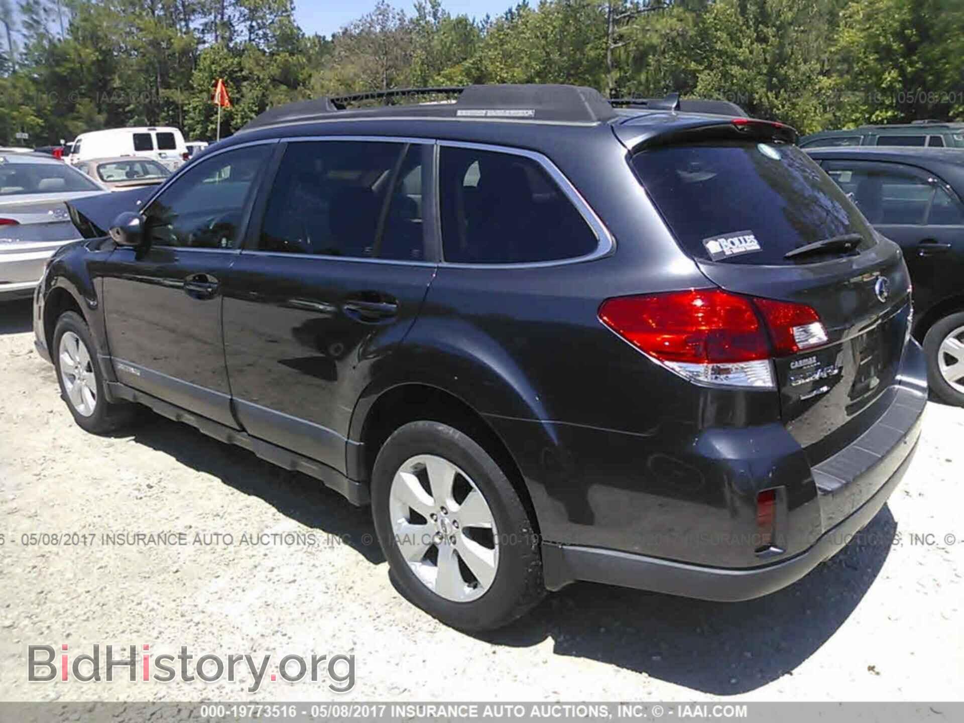 2011 Subaru Outback - VIN: 4S4BRBJC4B3441288 - Фото 3