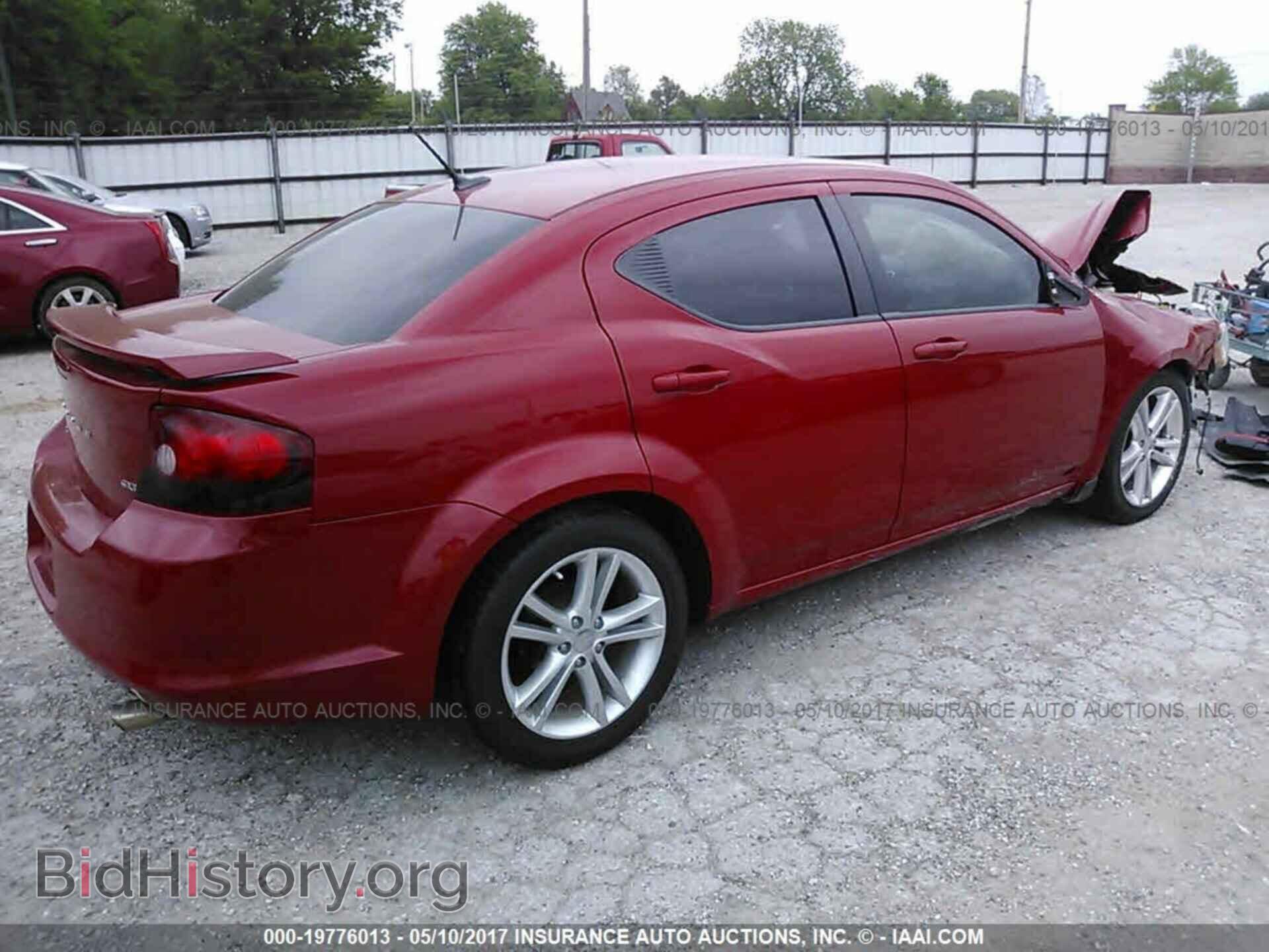 2013 Dodge Avenger - VIN: 1C3CDZCB9DN556632 - Photo 4