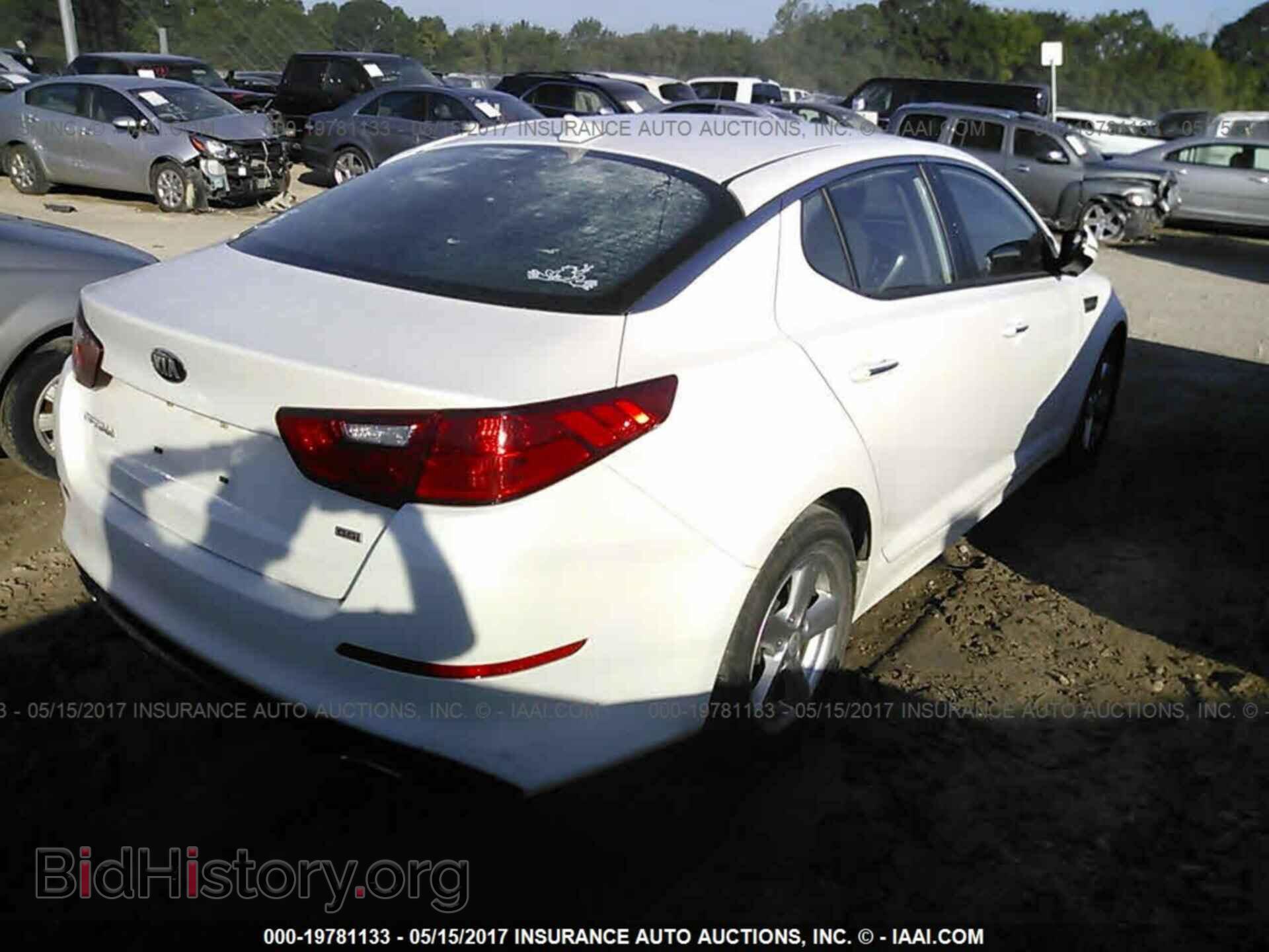 2015 Kia Optima - VIN: KNAGM4A72F5597683 - Photo 4